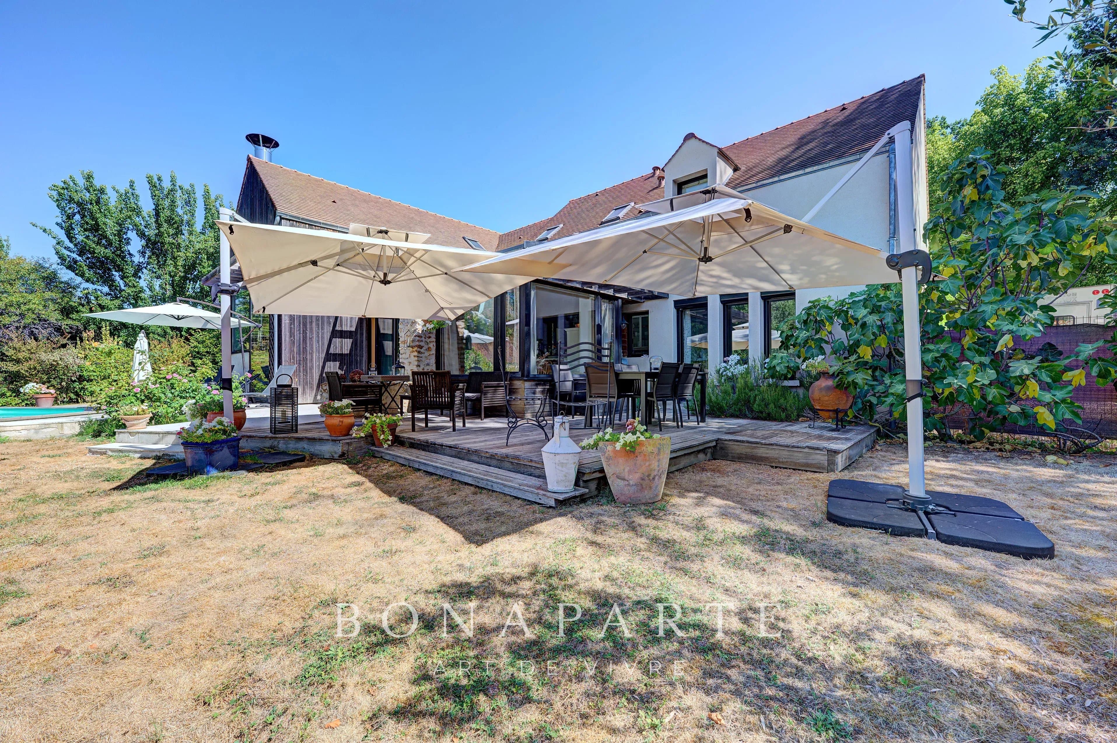 Maison d'architecte - 235 m² - ROCHEFORT-EN-YVELINES PROCHE