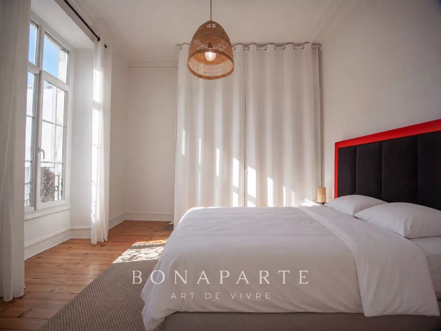 PAU - HYPERCENTRE - Appartement rénové 147 m² - Photo 5
