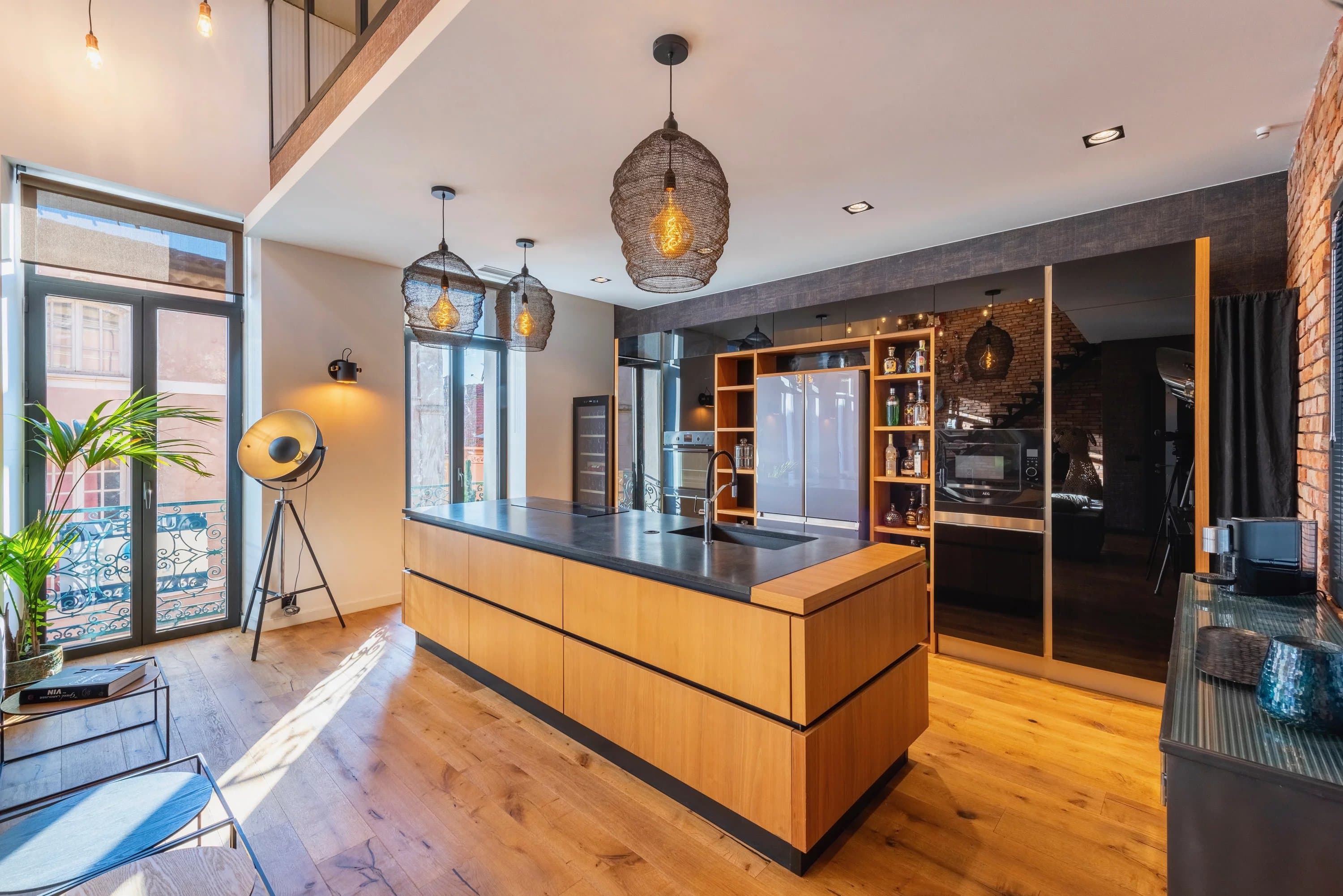 FREJUS - LUXUEUX APPARTEMENT DUPLEX DE 142M² AVEC TERRASSE - Photo 5