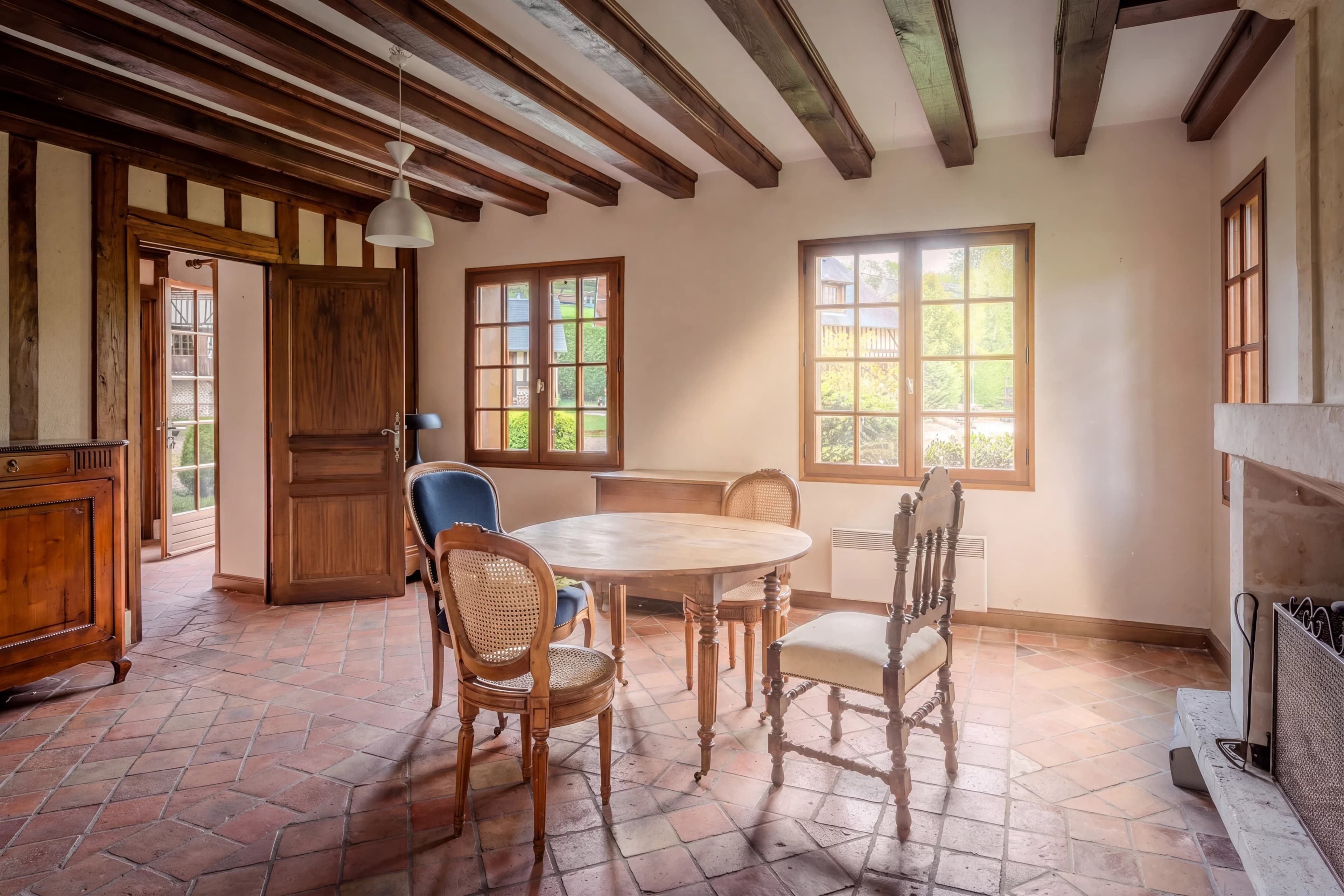DOMAINE DE 1 HECTARE AVEC RIVIÈRE, MOULIN ET MAISONS À COLOMBAGES - Photo 8