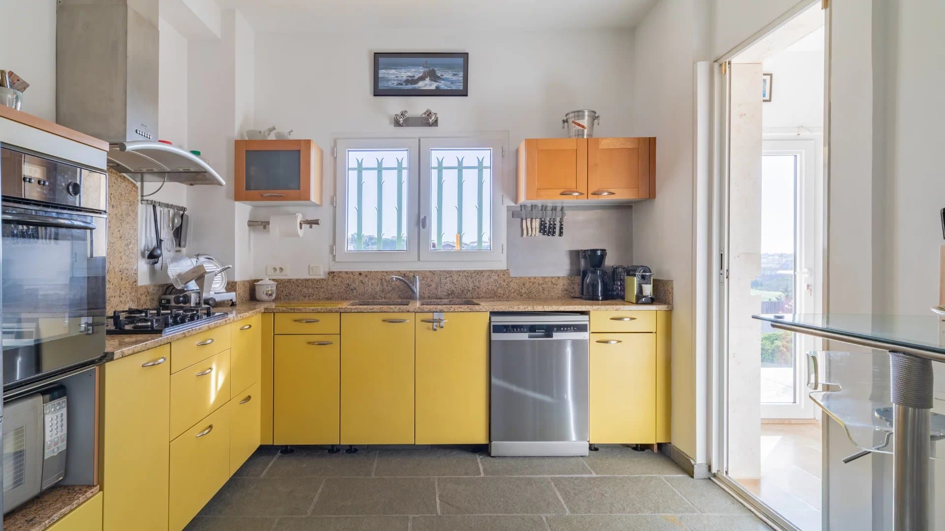 Villa avec piscine et vue golf à Juvignac – 190 m² aux portes de Montpellier - Photo 4