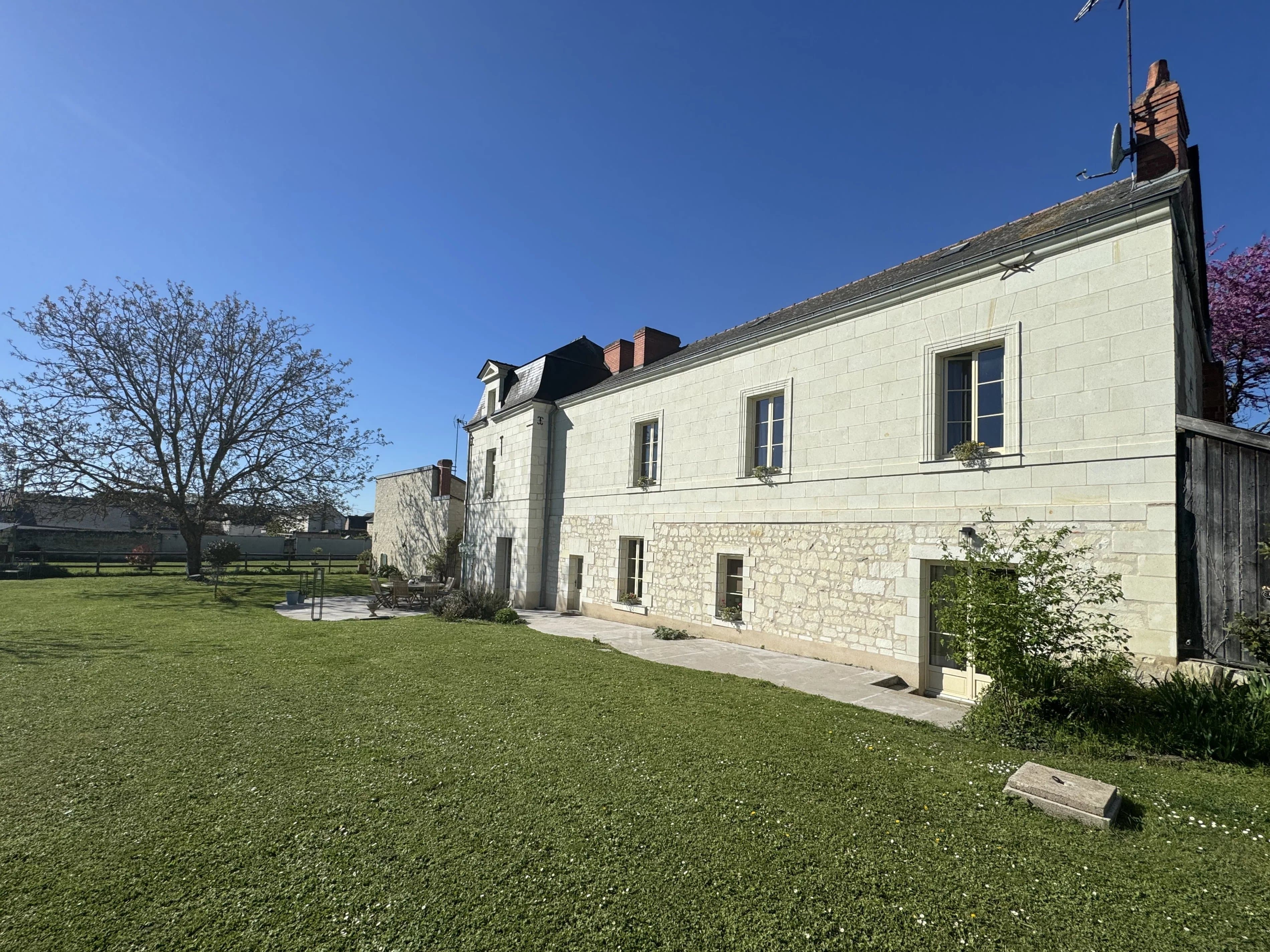 VARRAINS - PROPRIÉTÉ DE CHARME AVEC GÎTE - Photo 5
