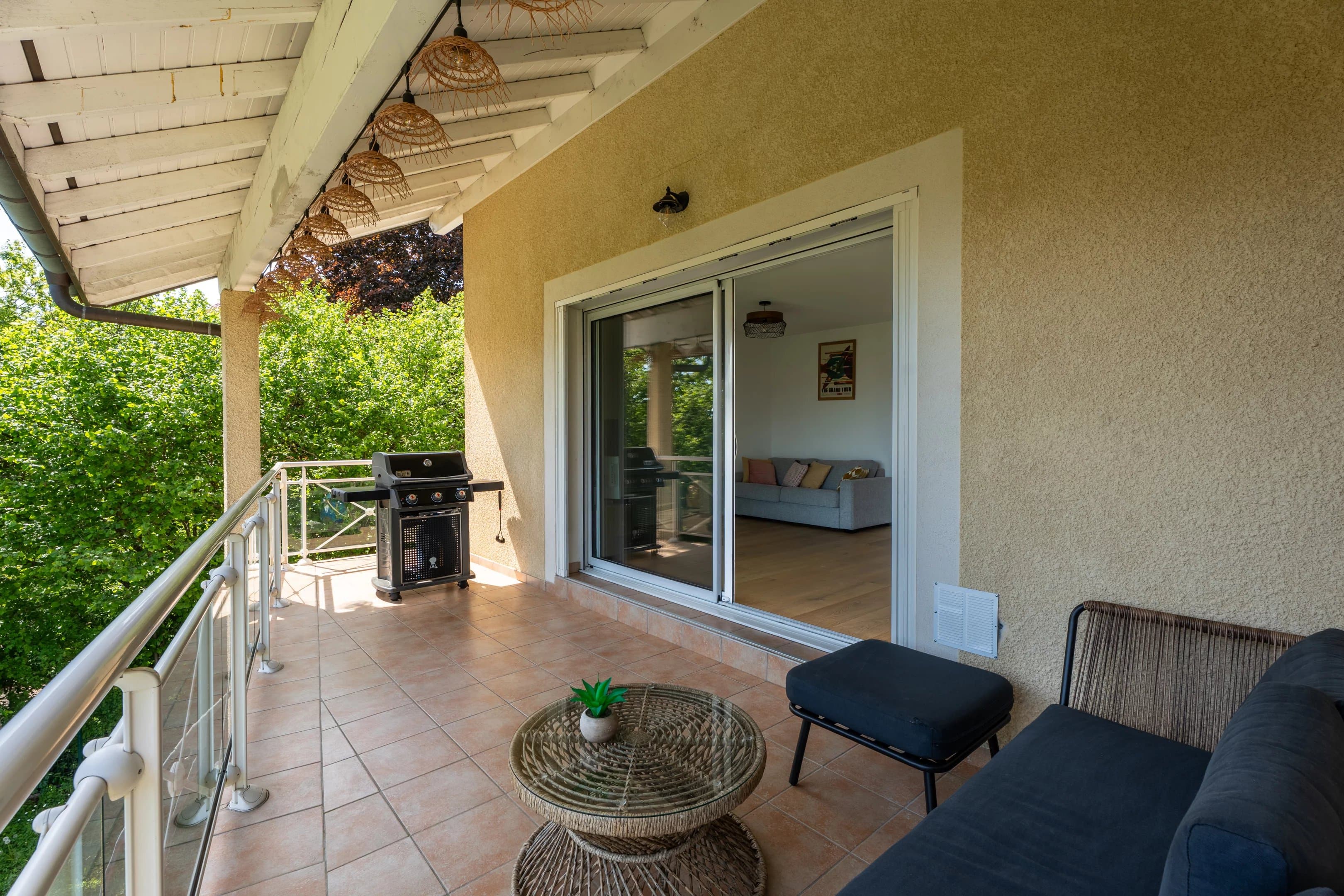 SAINT-GENIS-POUILLY - ATTIQUE 5 PIECES DE 165 m² - Photo 1