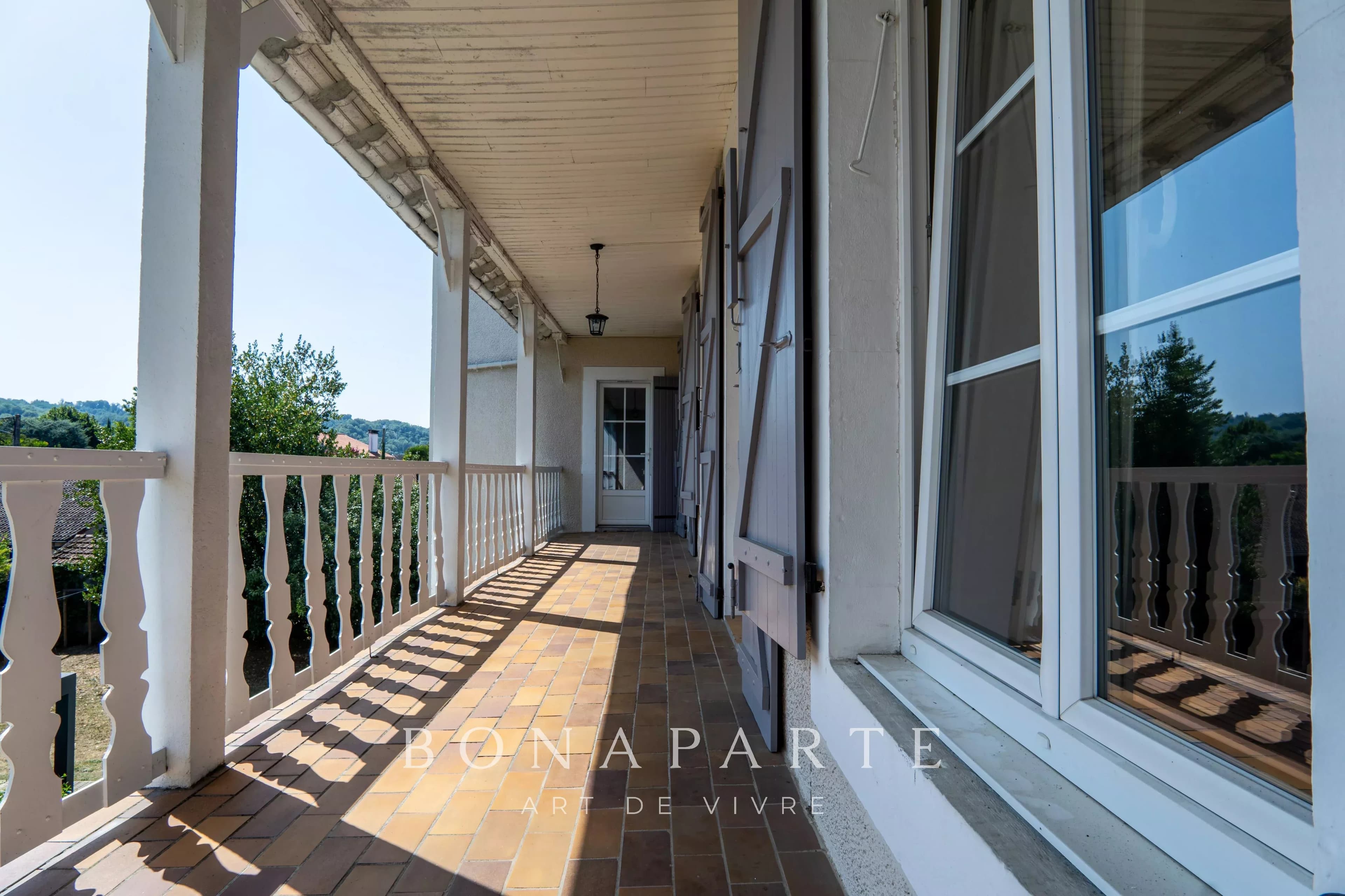 JURANÇON BOURG – MAISON BOURGEOISE DE VILLE – 226 M² - Photo 8