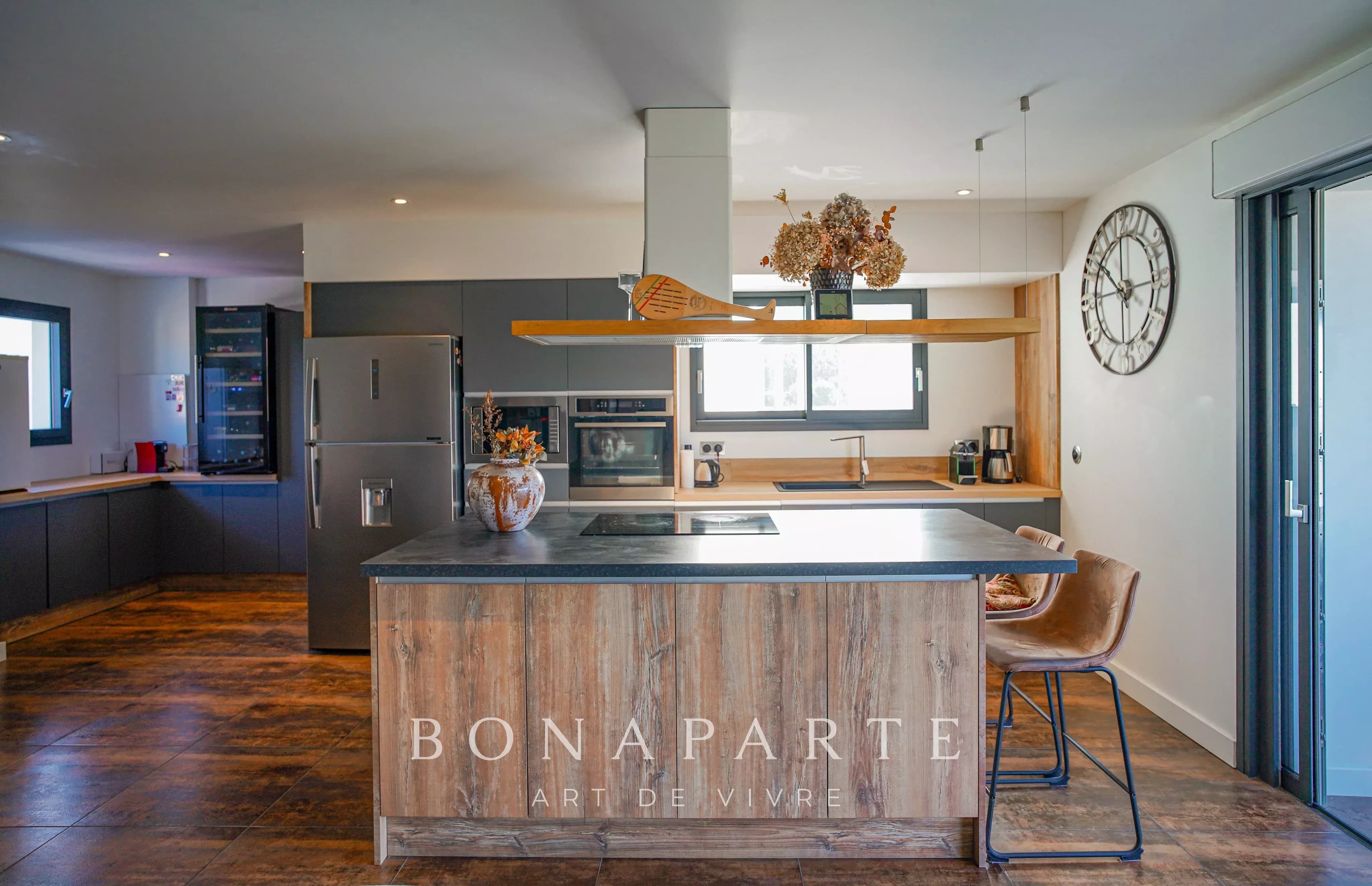 APPARTEMENT DE 134m² / 3 CHAMBRES - VUE MER, RHUNE ET TROIS COURONNES - Photo 3