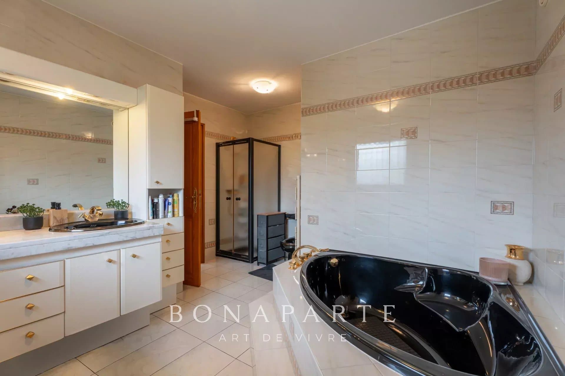 ORNEX - MAISON FAMILIALE - Photo 9