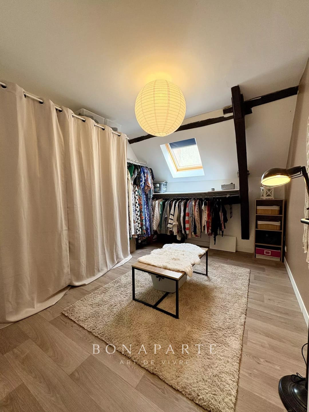 PROCHE DE CRAON - MAISON SPACIEUSE AVEC JARDIN ET ATELIER - Photo 12