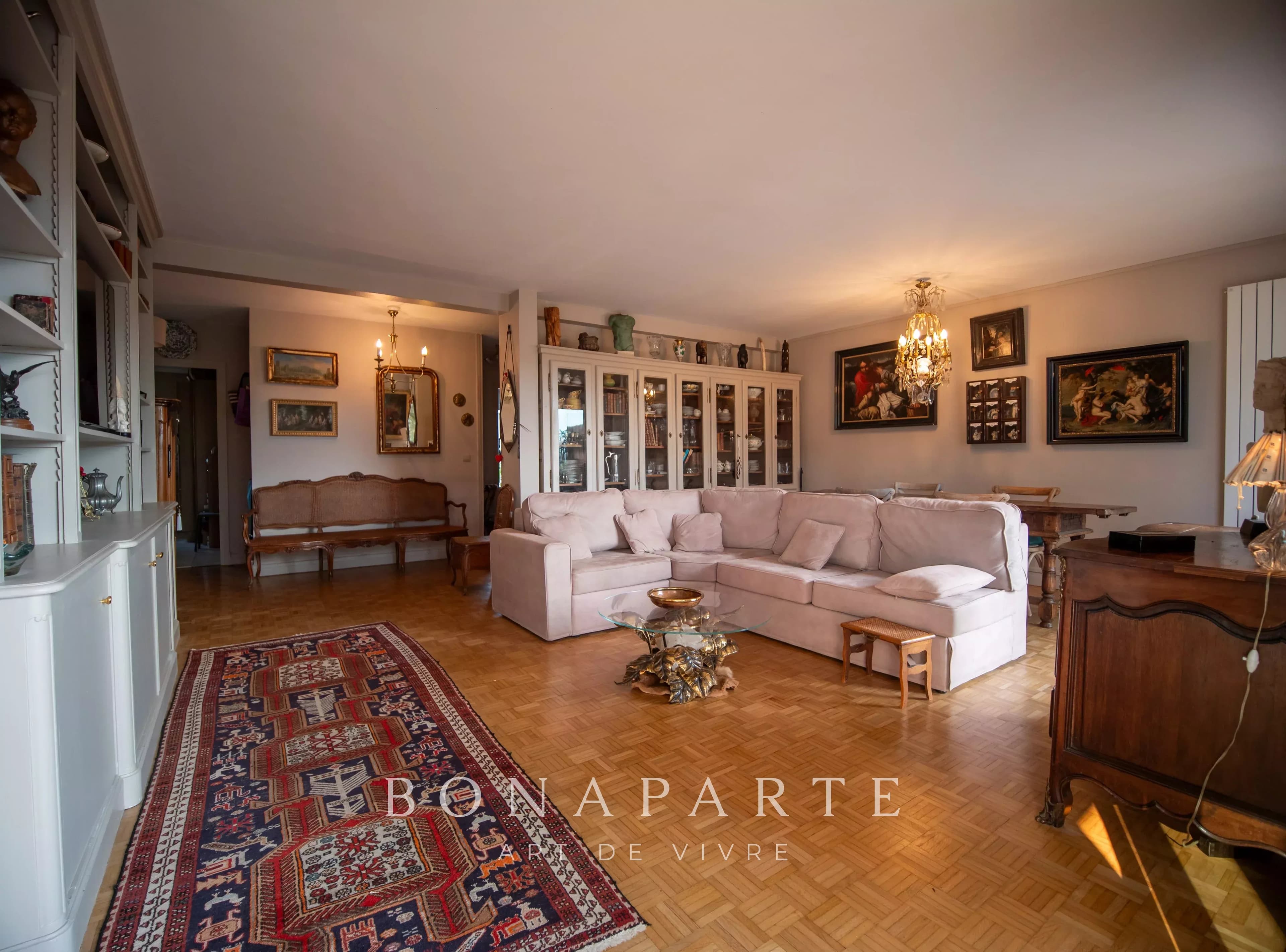 PAU HYPERCENTRE – Appartement 117,16 m² – Vue Pyrénées - Photo 3