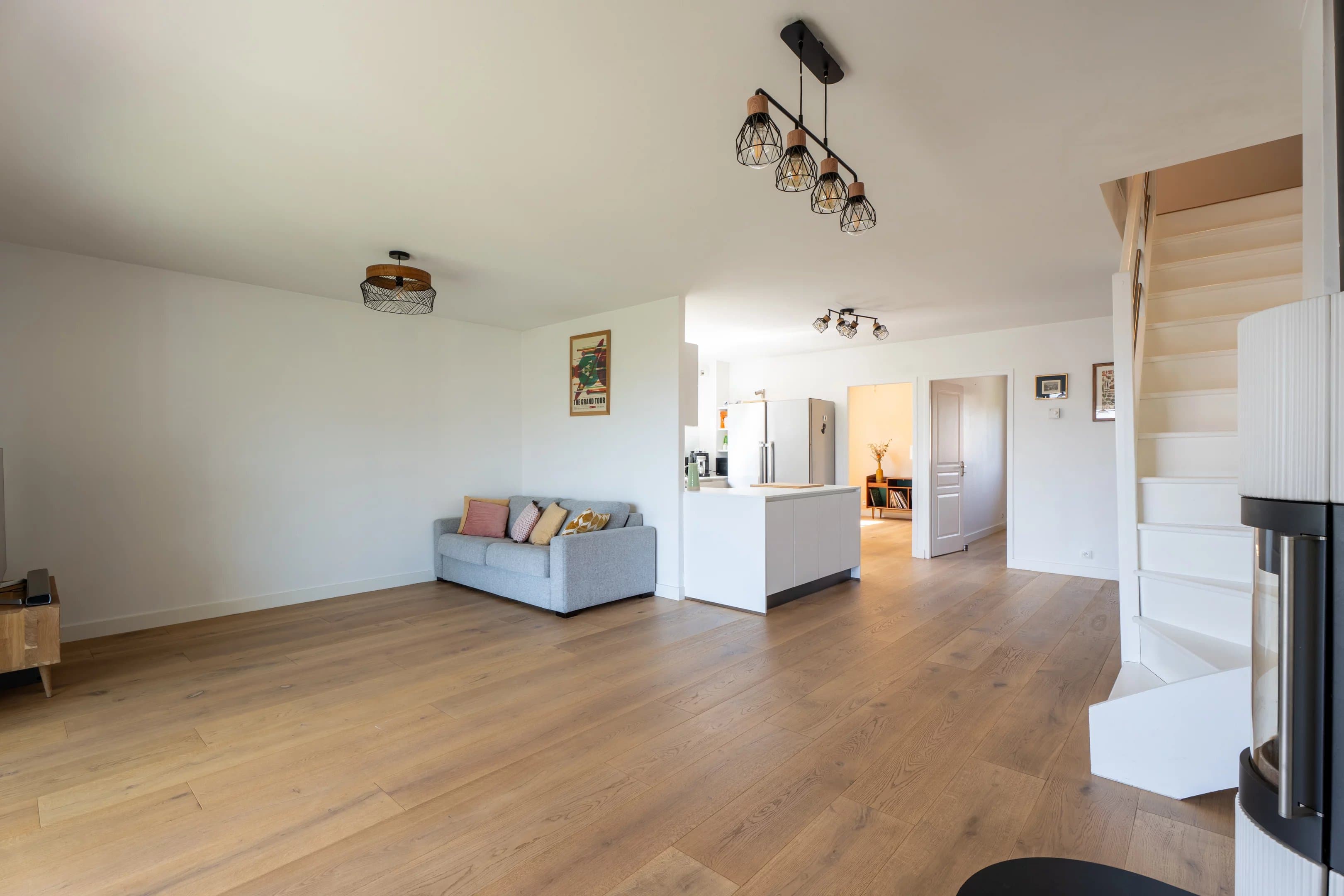 SAINT-GENIS-POUILLY - ATTIQUE 5 PIECES DE 165 m² - Photo 5