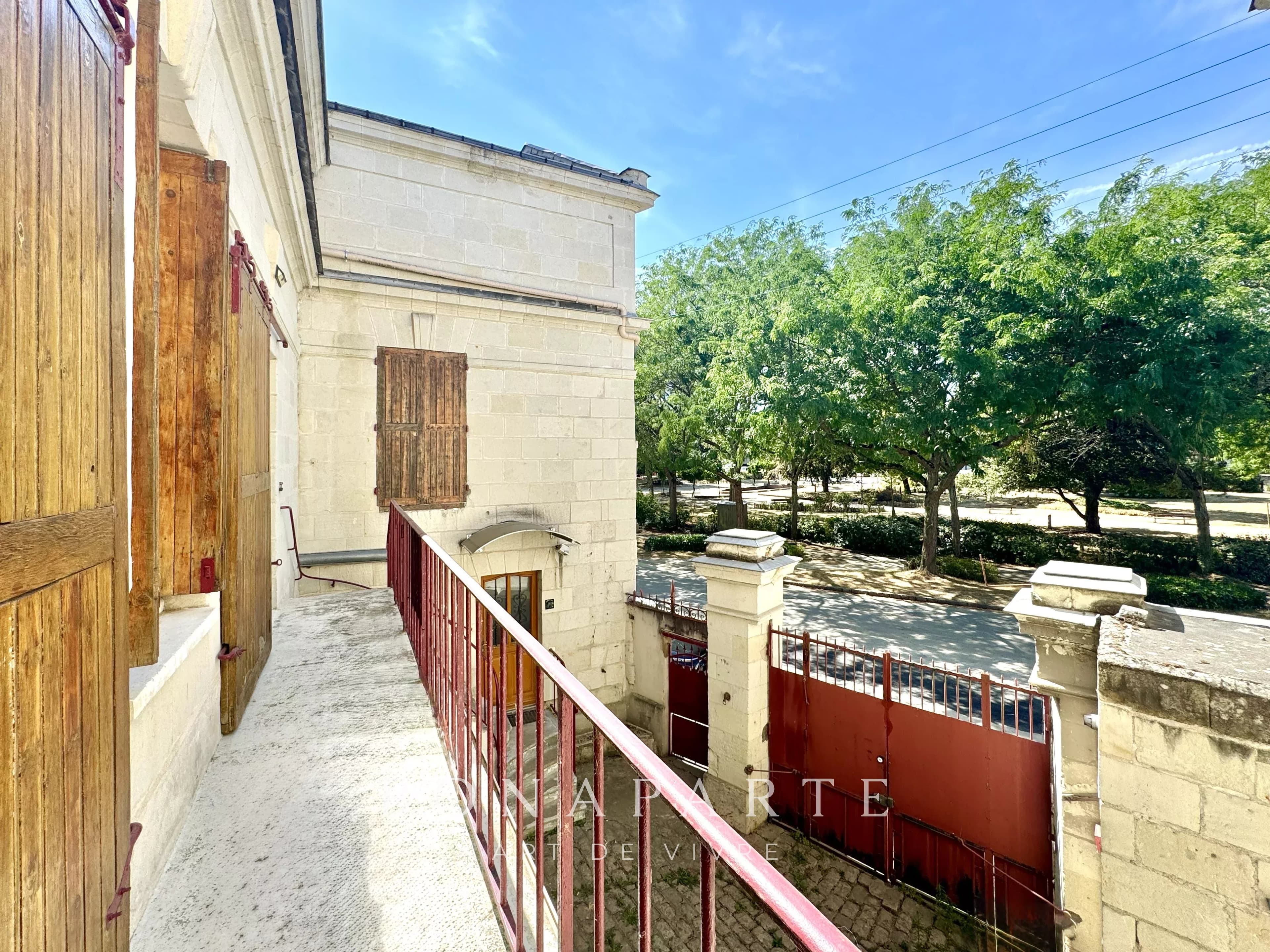 SAUMUR CENTRE-VILLE – APPARTEMENT – 135 m² - Photo 3