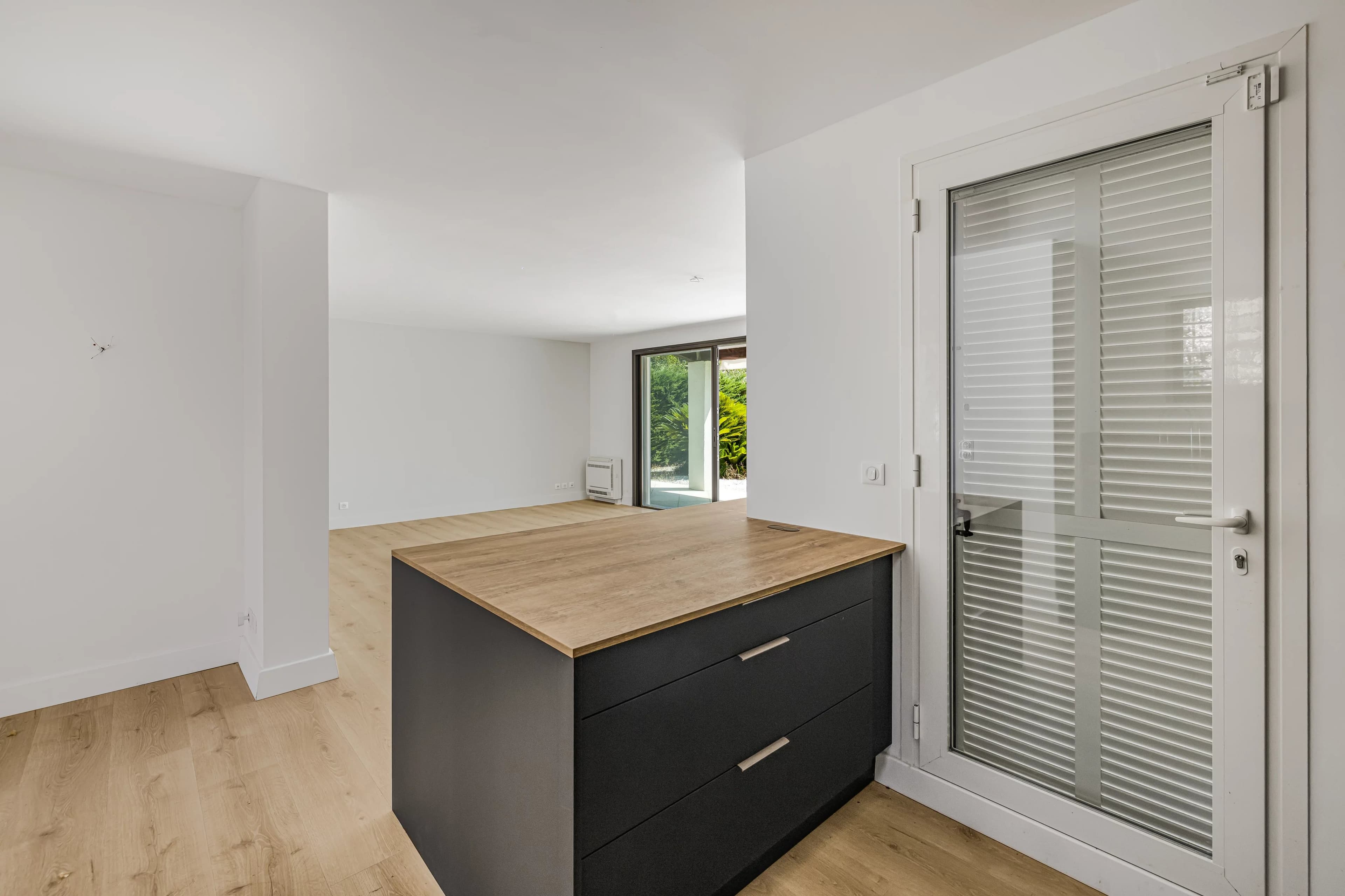 HAUTS DE VAUGRENIER – VILLA CONTEMPORAINE D'EXCEPTION - Photo 7