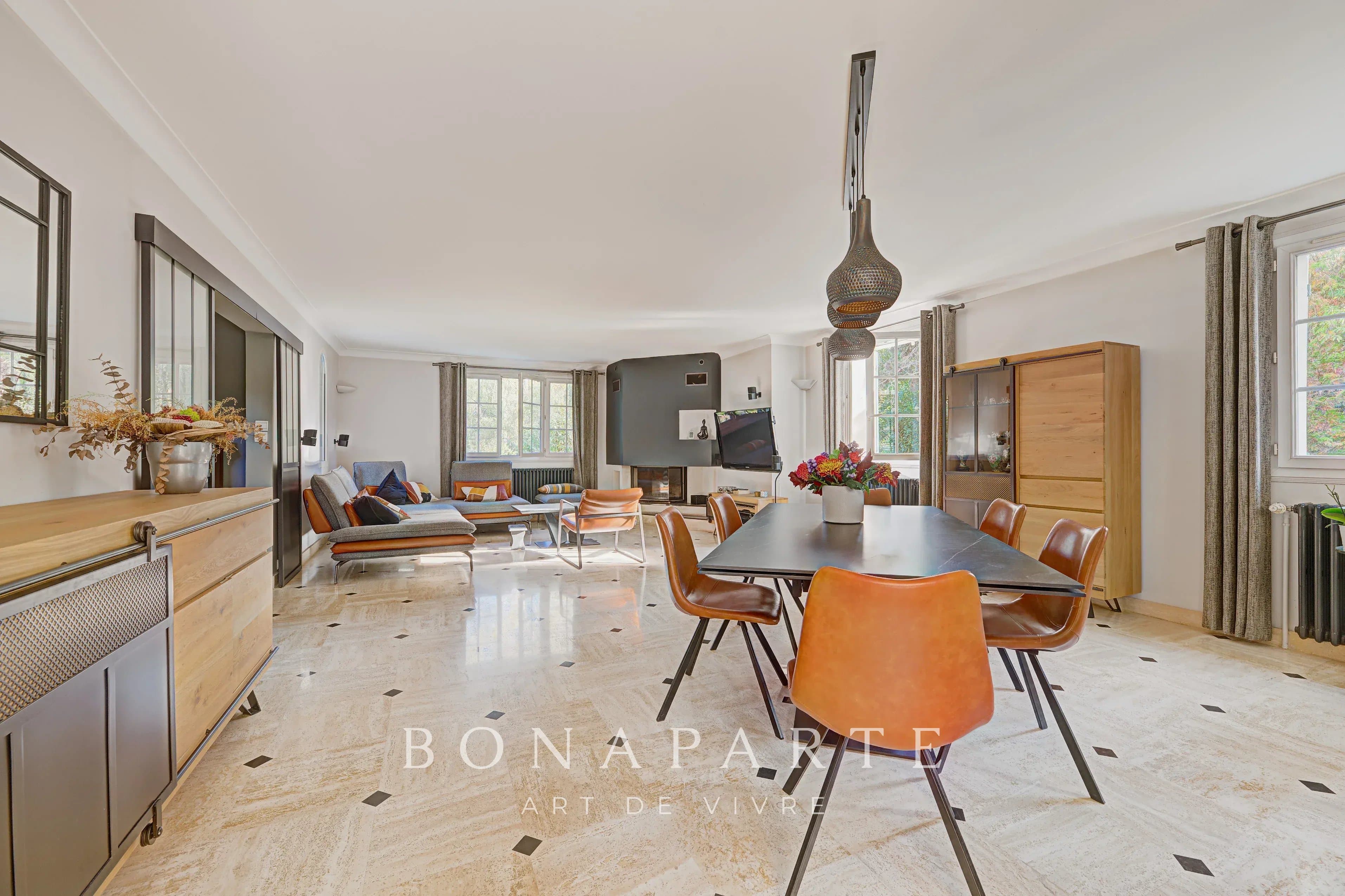 JOUARS-PONTCHARTRAIN – MAISON FAMILIALE – 191 M² HABITABLES – 222 M² AU SOL – 5 CHAMBRES - Photo 4