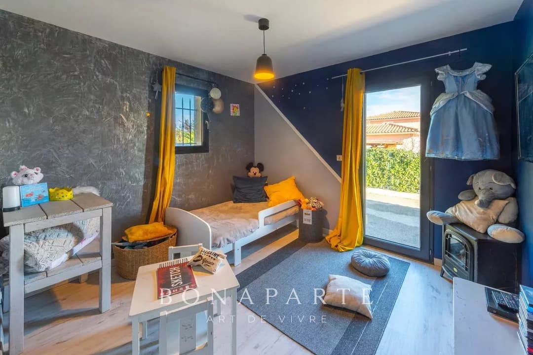 Superbe villa récente située à Puget-sur-Argens - Photo 13