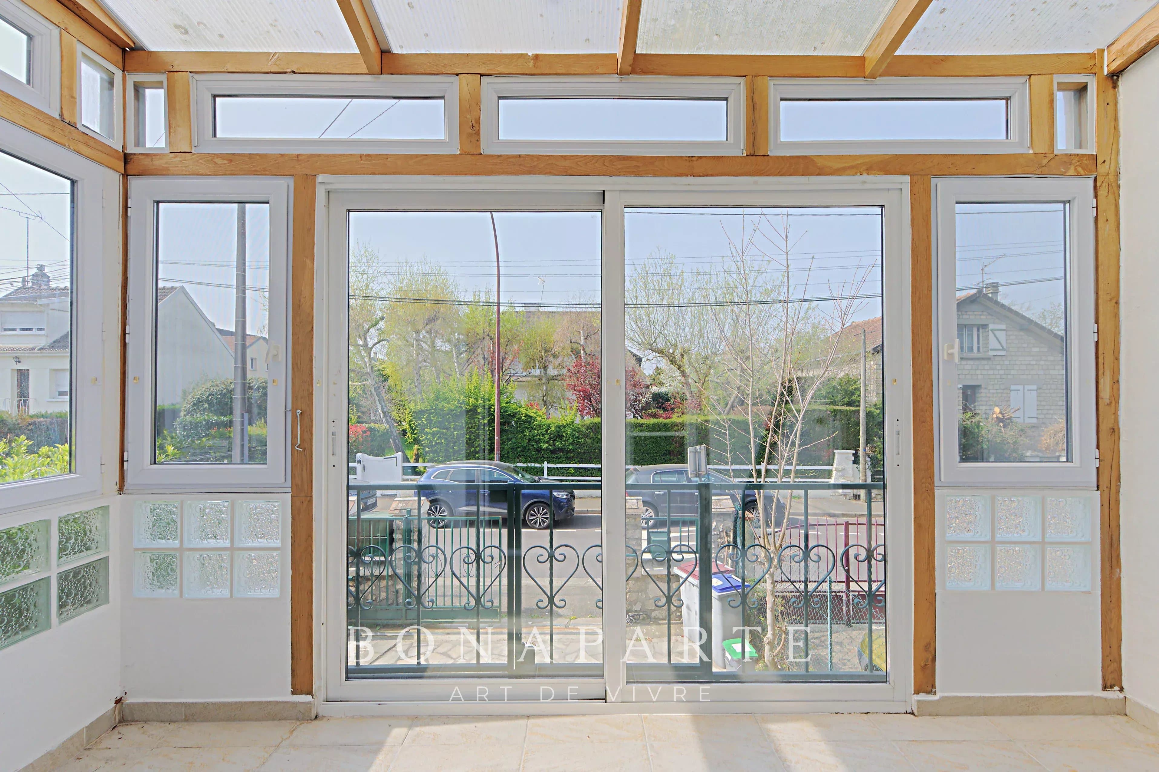 POISSY (78) - MAISON FAMILIALE - 12 PIECES - Photo 9