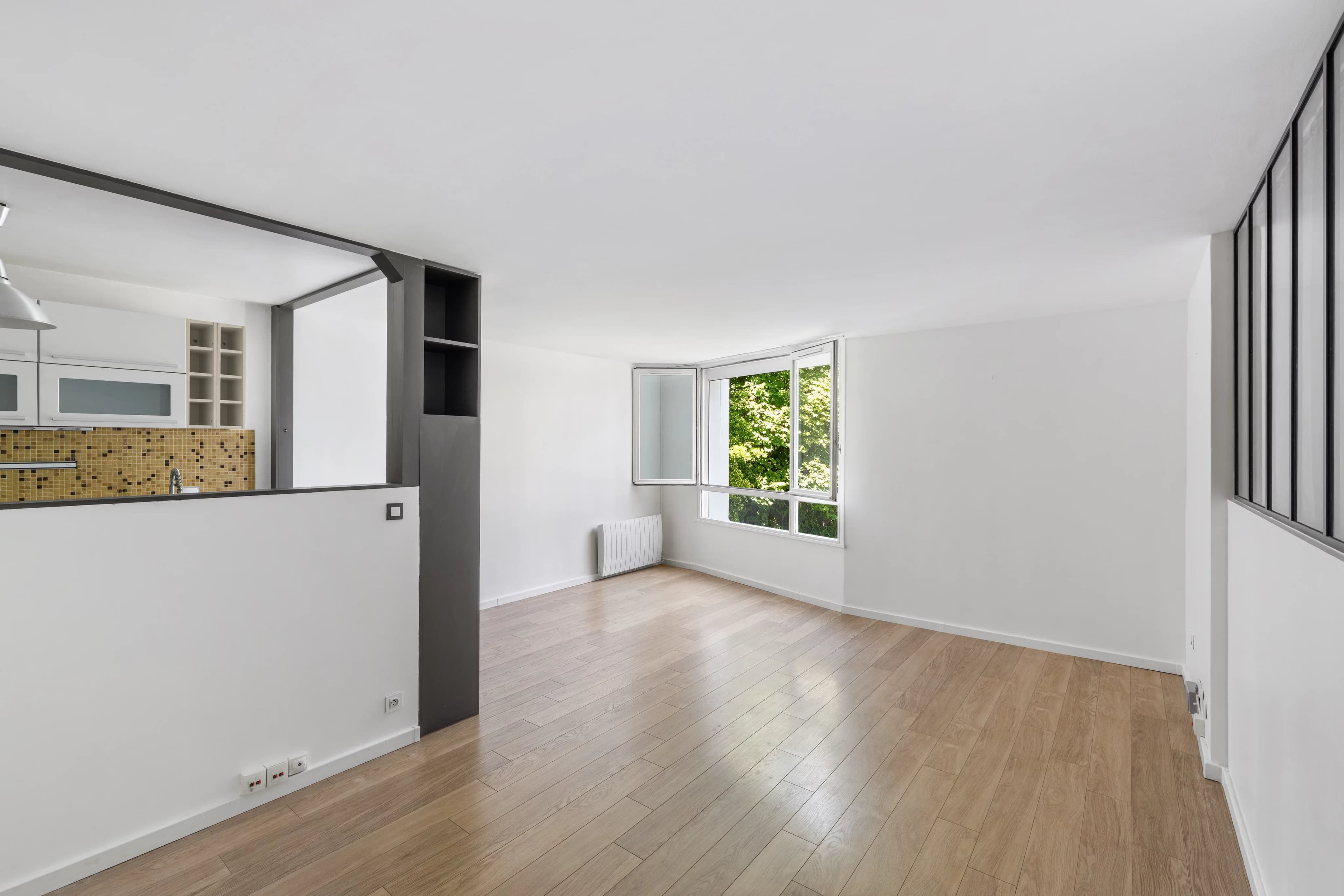 SEVRES - Appartement de 69 m² avec parking dans une résidence rénovée