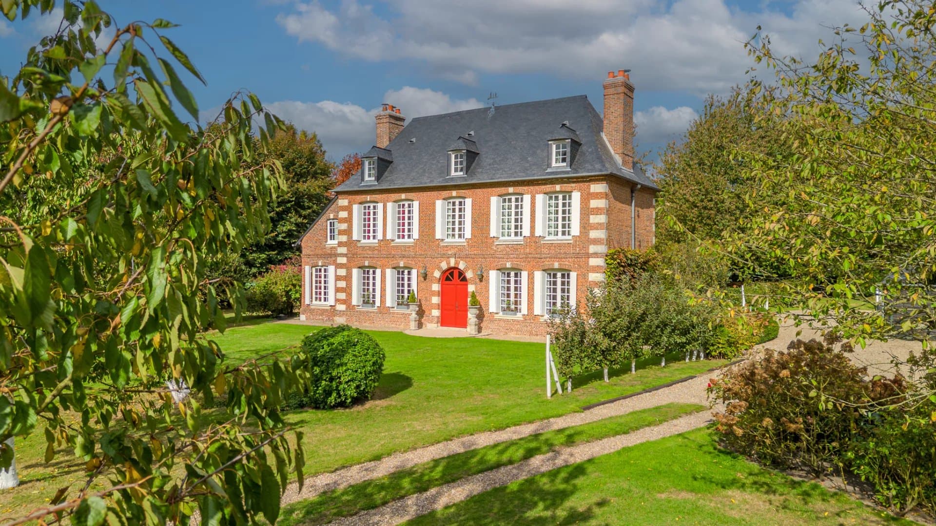 GRAND BOURGTHEROULDE - MAISON DE MAITRE DU XVIIIe - Photo 1