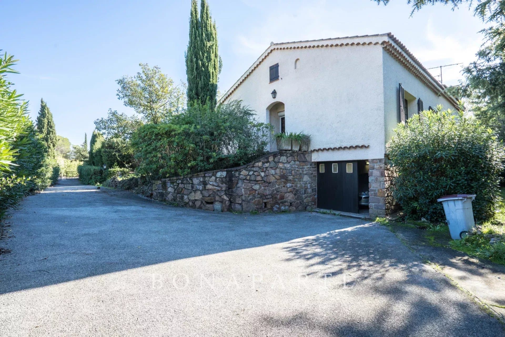 Villa - 155 m² - à rénover - Photo 4