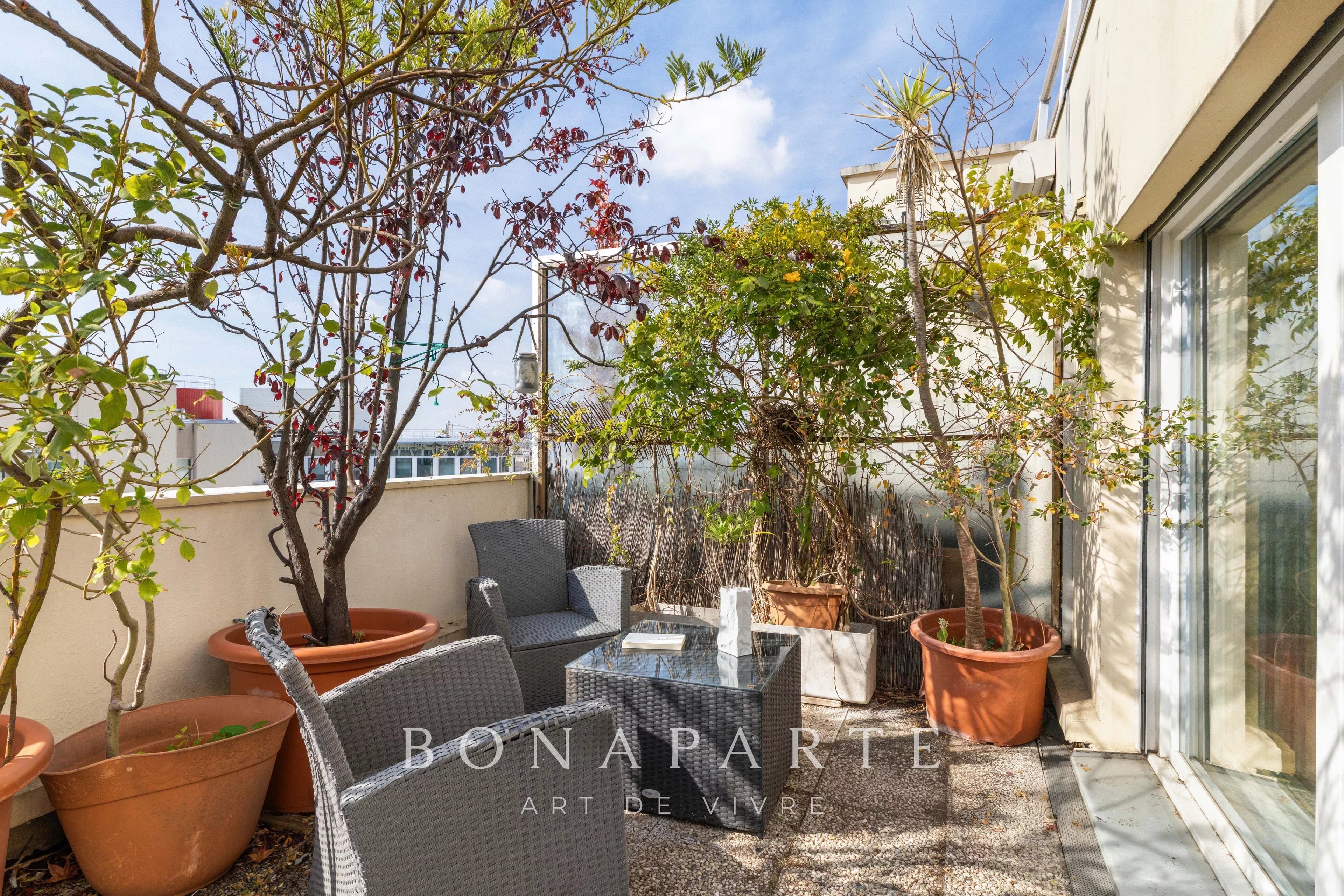 SOUS OFFRE : PARIS XIXe – BELLEVILLE – DERNIER ÉTAGE - ROOFTOP DE 92 M² AVEC TERRASSE DE 68 M² - Photo 5
