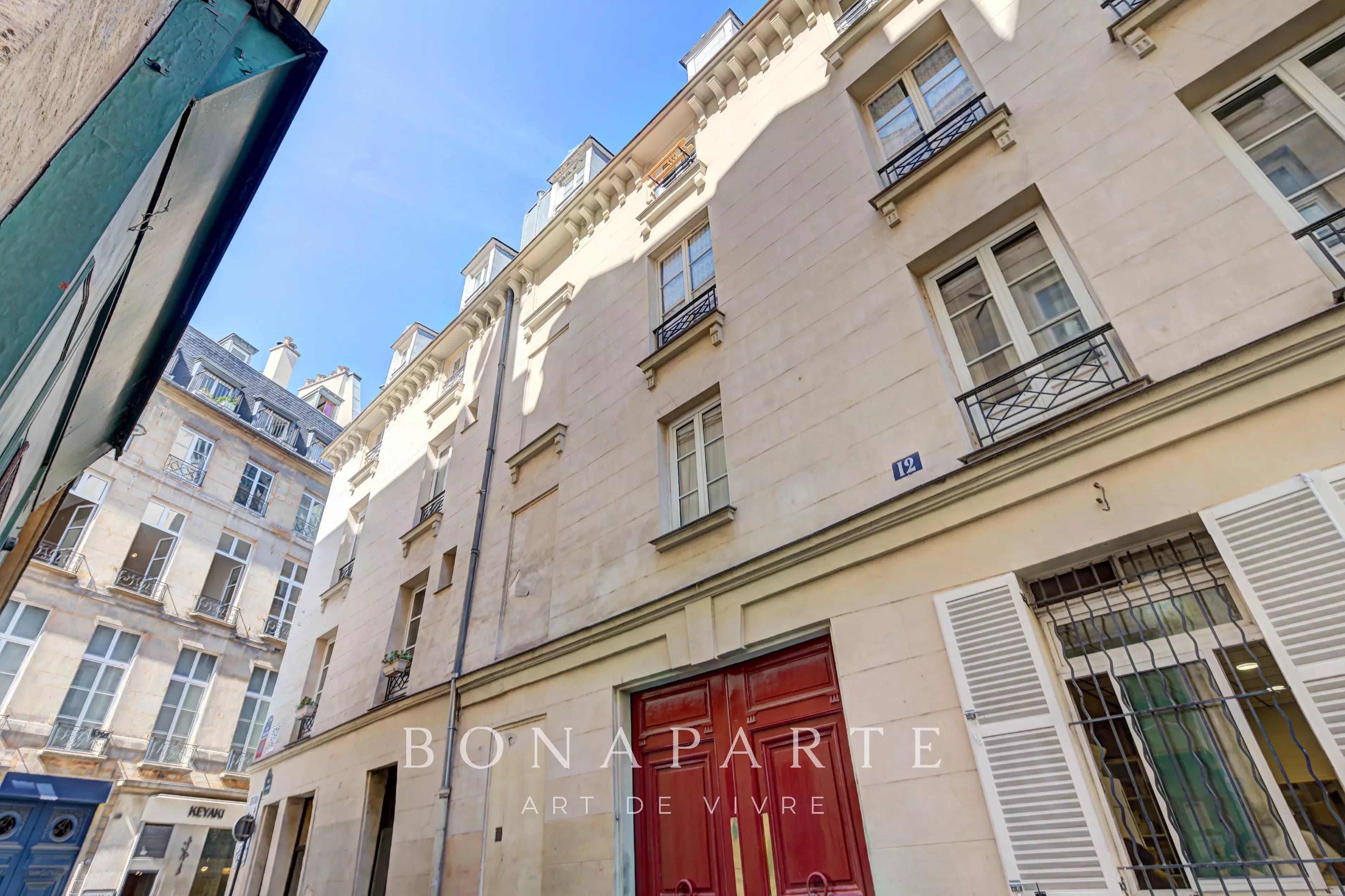 Paris 1er – Palais-Royal – Deux-pièces rénové et lumineux de 29 m² - Photo 8
