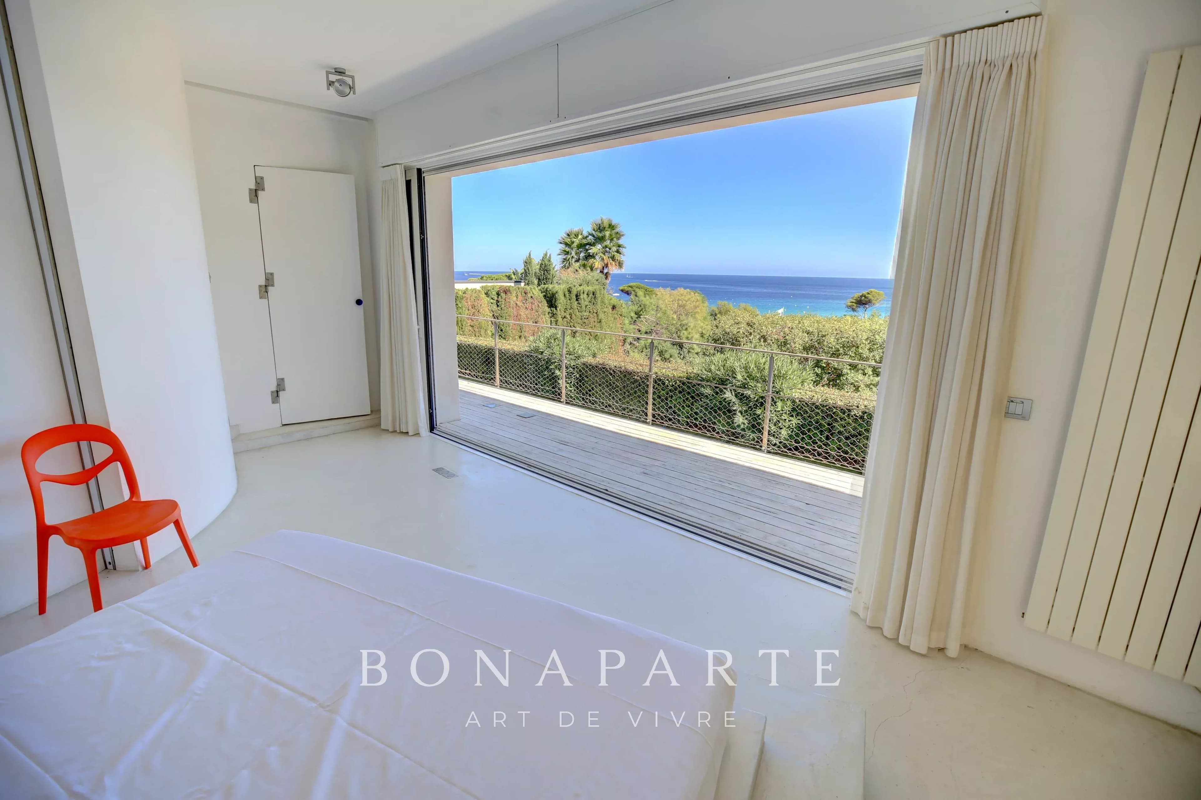 RAMATUELLE - DOMAINE DE L'ESCALET - VILLA CONTEMPORAINE À 150 M DE LA PLAGE - Photo 8
