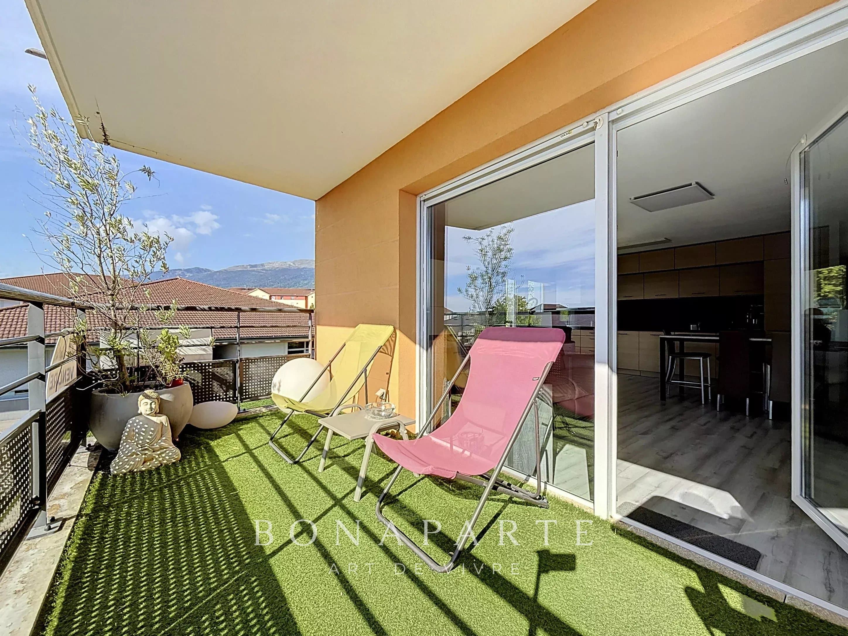 Cessy - Appartement T4 lumineux avec vue Mont-Blanc & Jura - Photo 1
