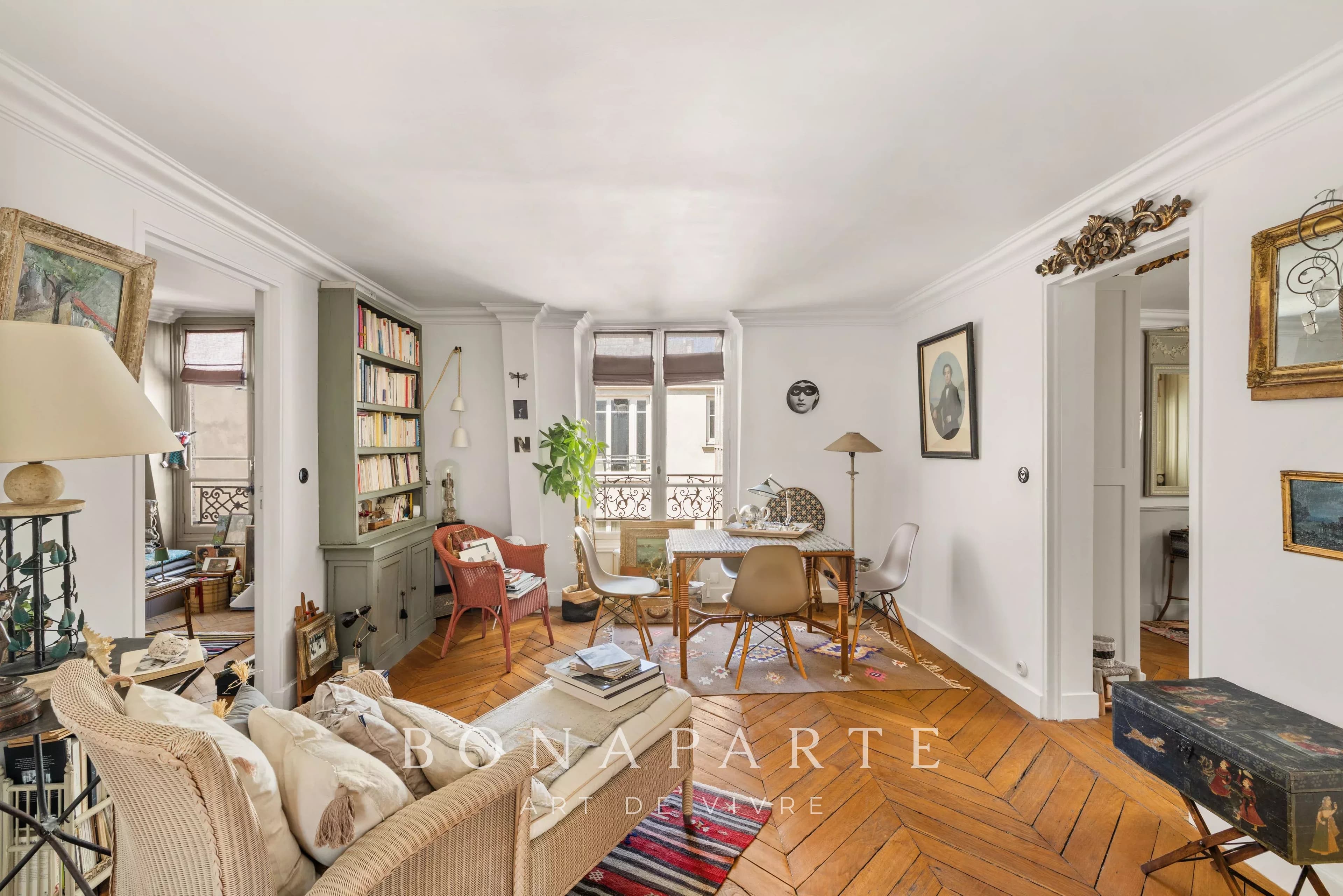 Paris 8ᵉ – Madeleine | Appartement 5 pièces avec balcon - Photo 7