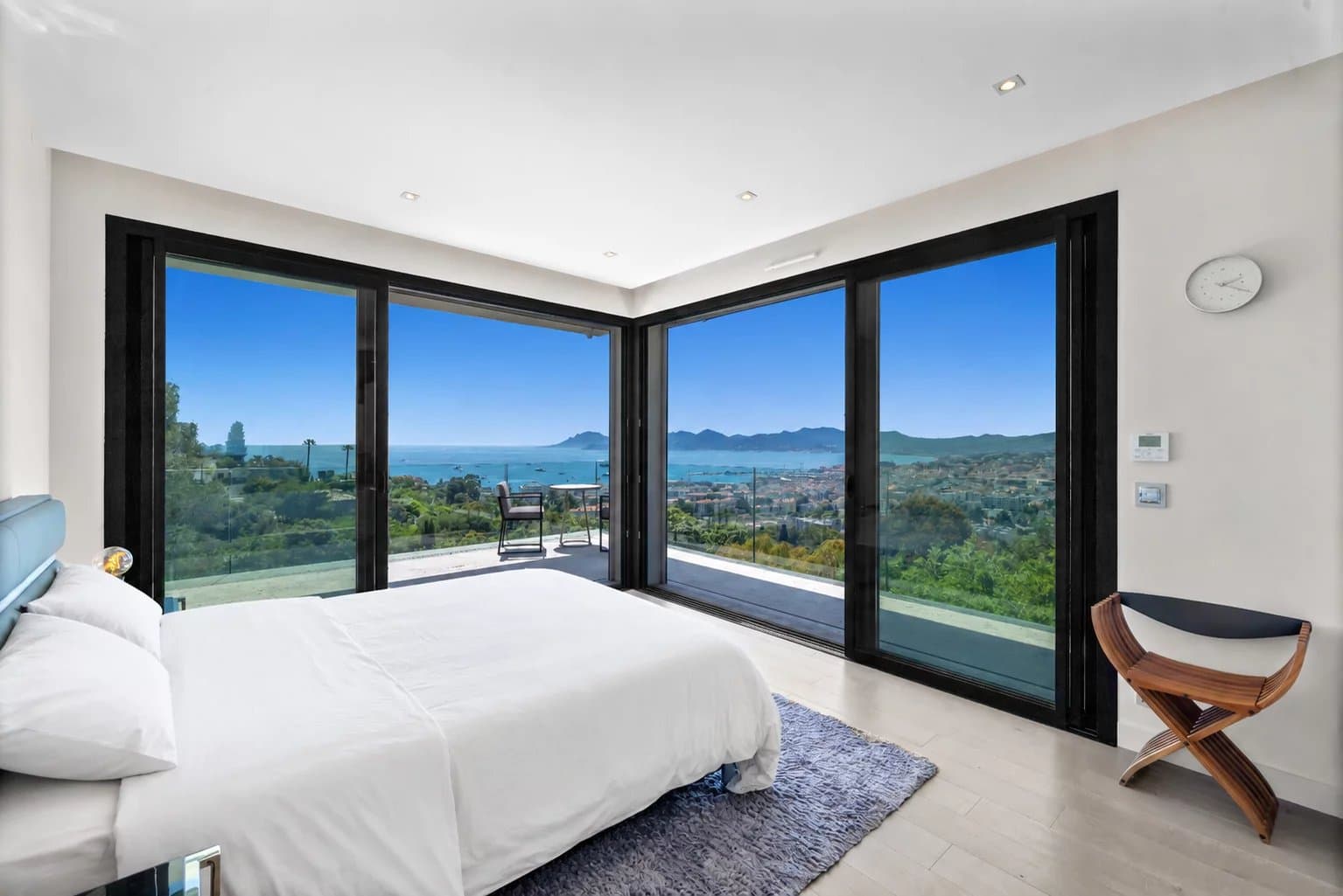 Cannes Californie – Villa contemporaine avec vue mer panoramique - Photo 9