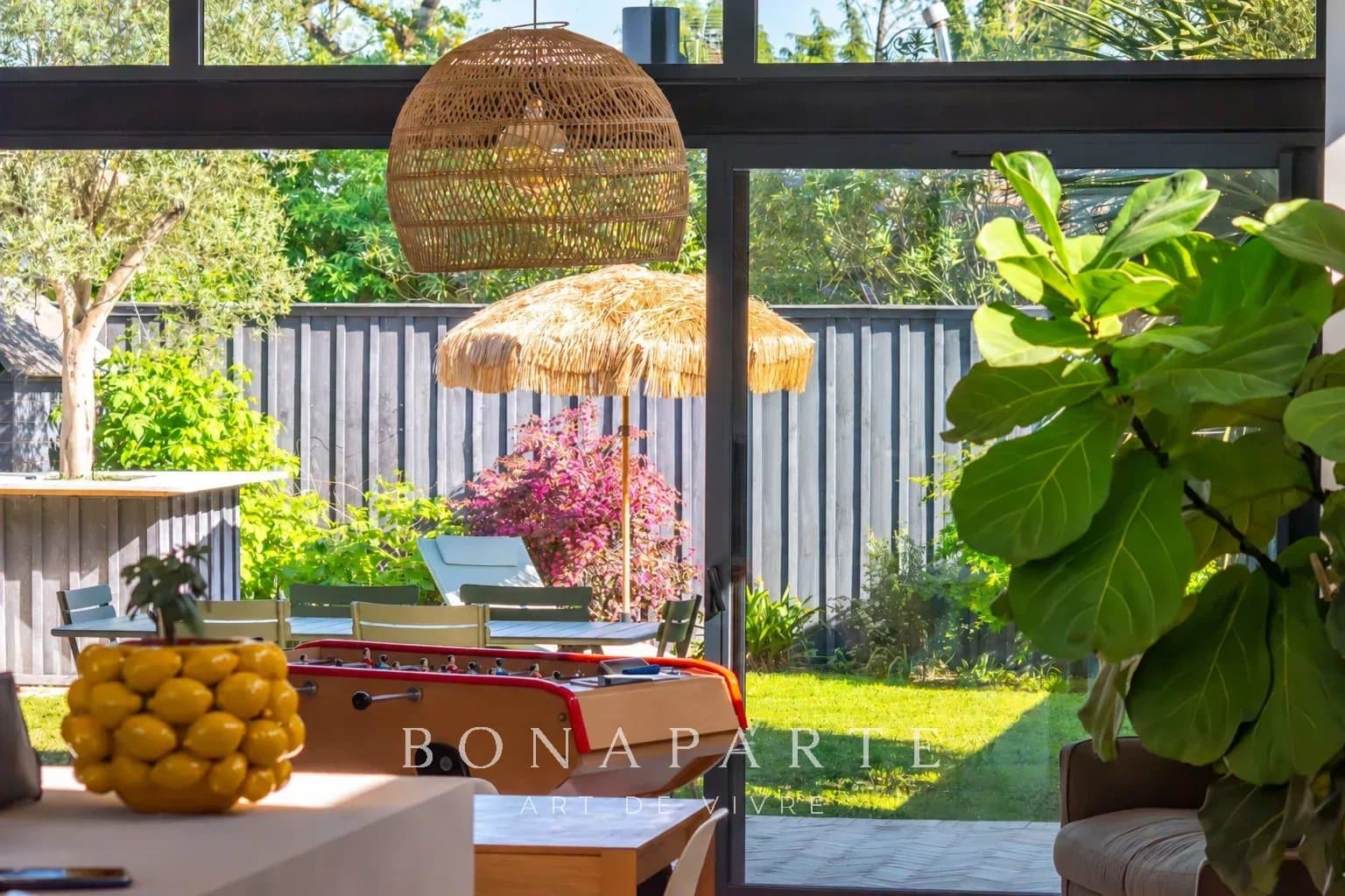 LE BOUSCAT – UN SECRET D’ARCHITECTURE AUX ACCENTS BALINAIS - Photo 5