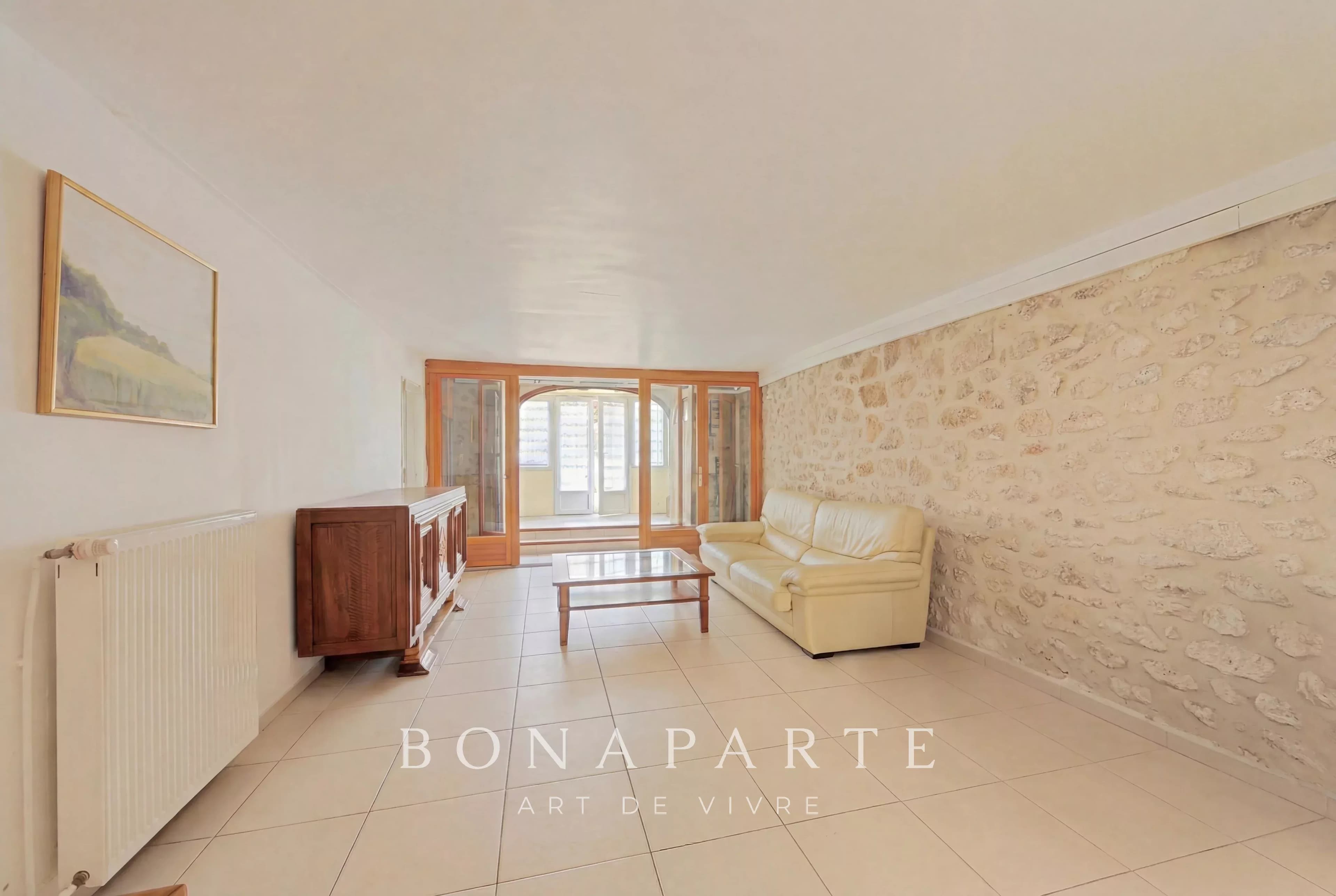 POISSY (78) - MAISON FAMILIALE - 12 PIECES - Photo 3