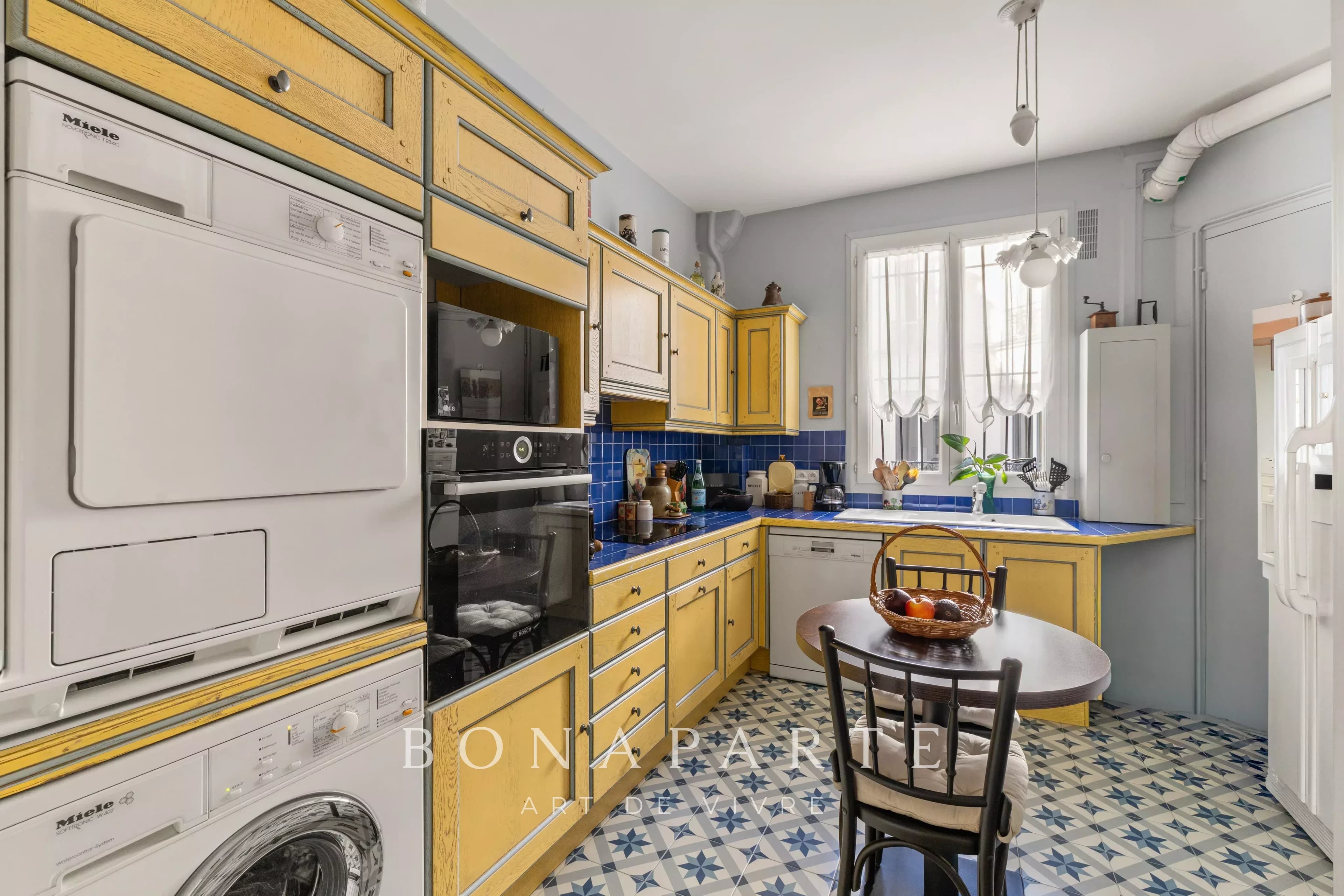 PARIS IXe - 148,75 M² - CHARME DE L’ANCIEN - 3 CHAMBRES - Photo 6