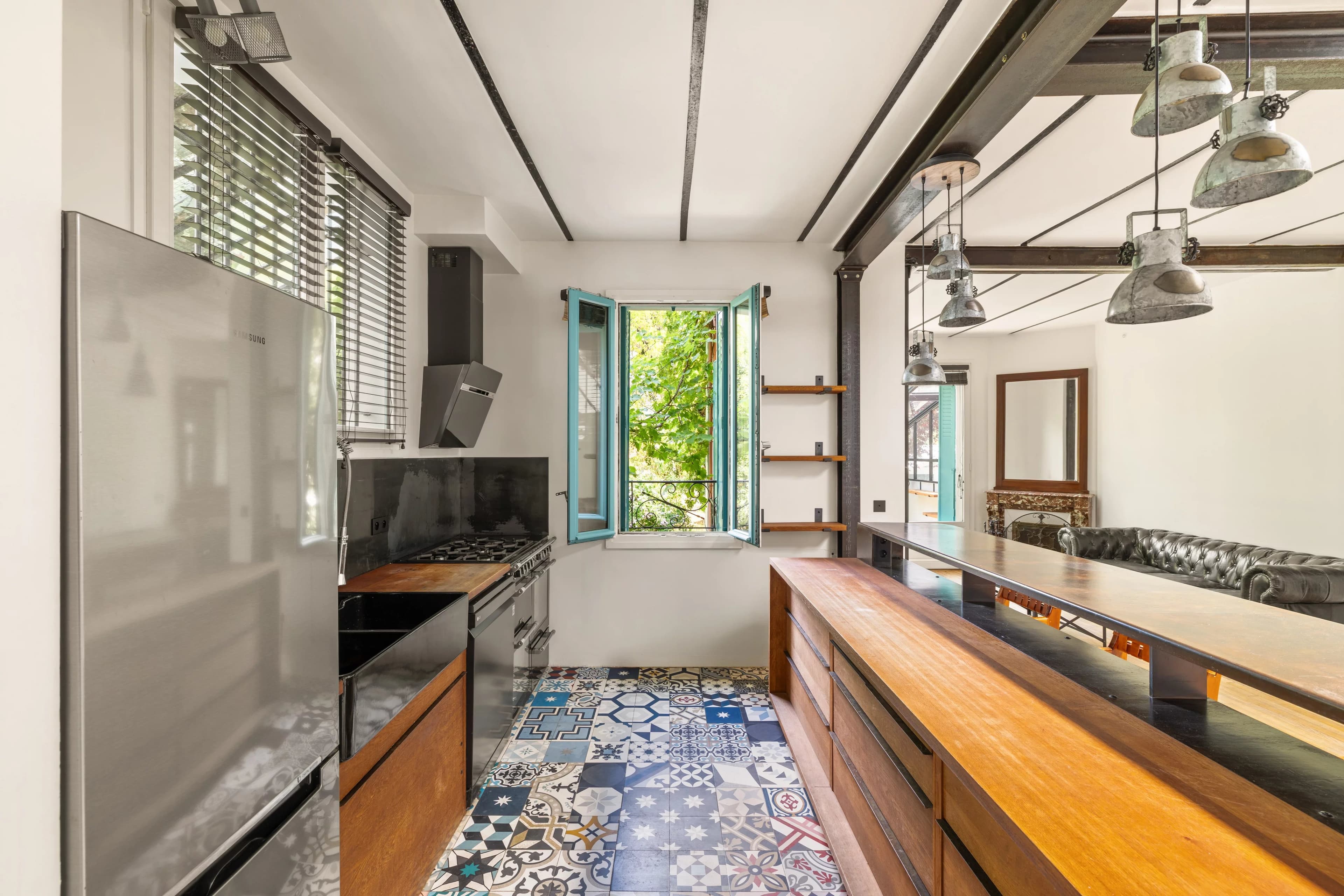 Meulière de charme familiale sur terrain constructible - Photo 5
