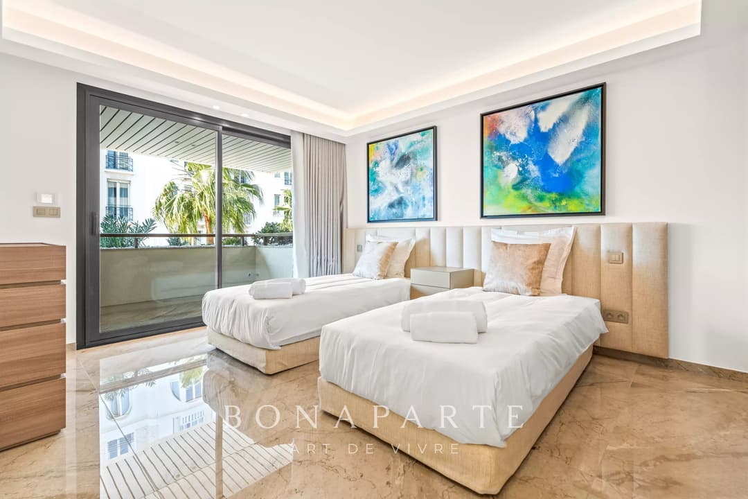 CANNES - Croisette - Appartement d'exception - Photo 22