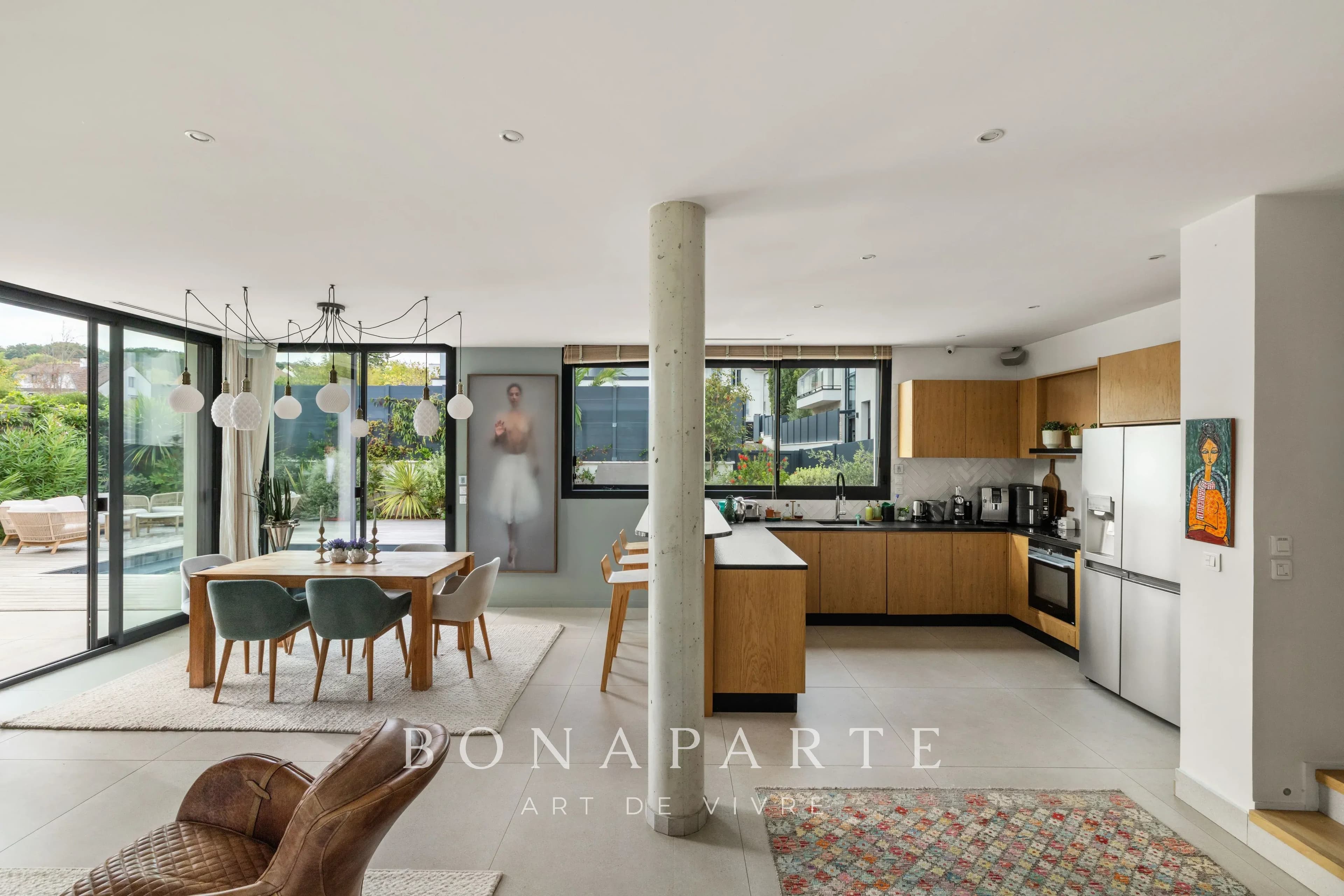 RUEIL-MALMAISON – MAISON CONTEMPORAINE 235 M² – 5 CHAMBRES – PISCINE – SAINT-CUCUFA - Photo 7