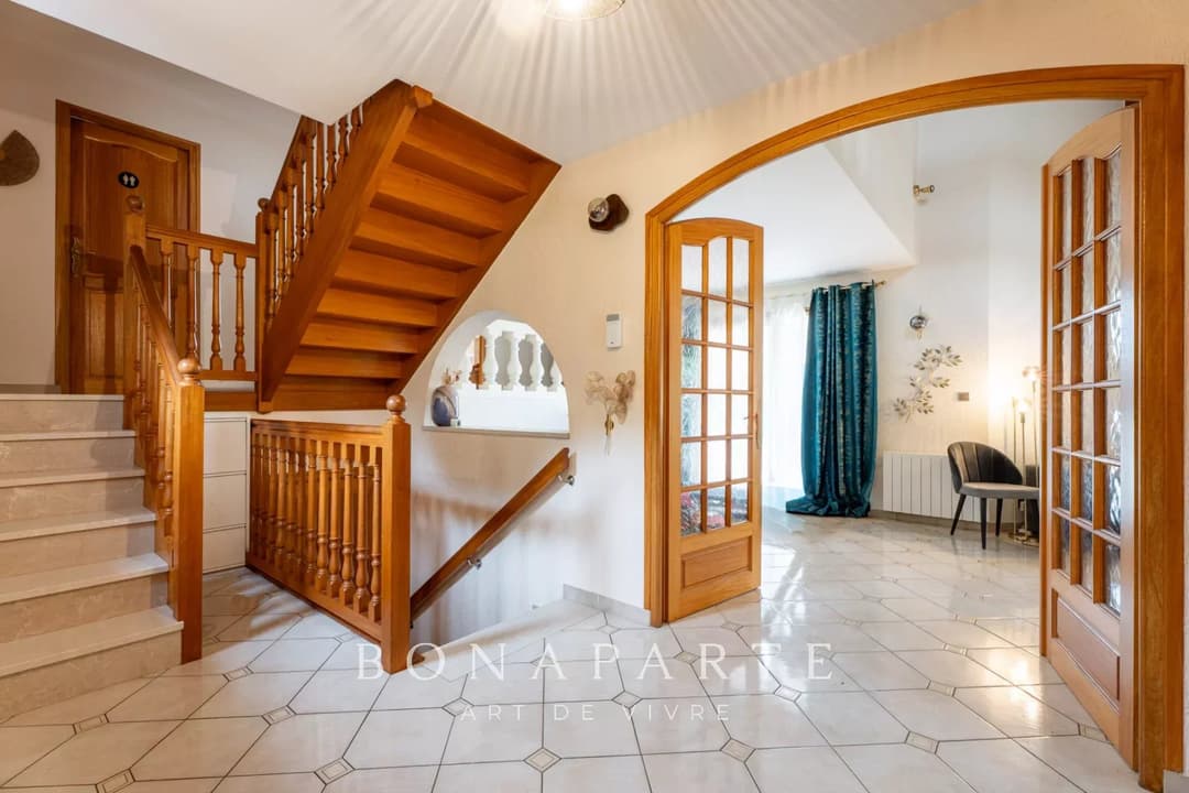 ORNEX - MAISON FAMILIALE - Photo 15