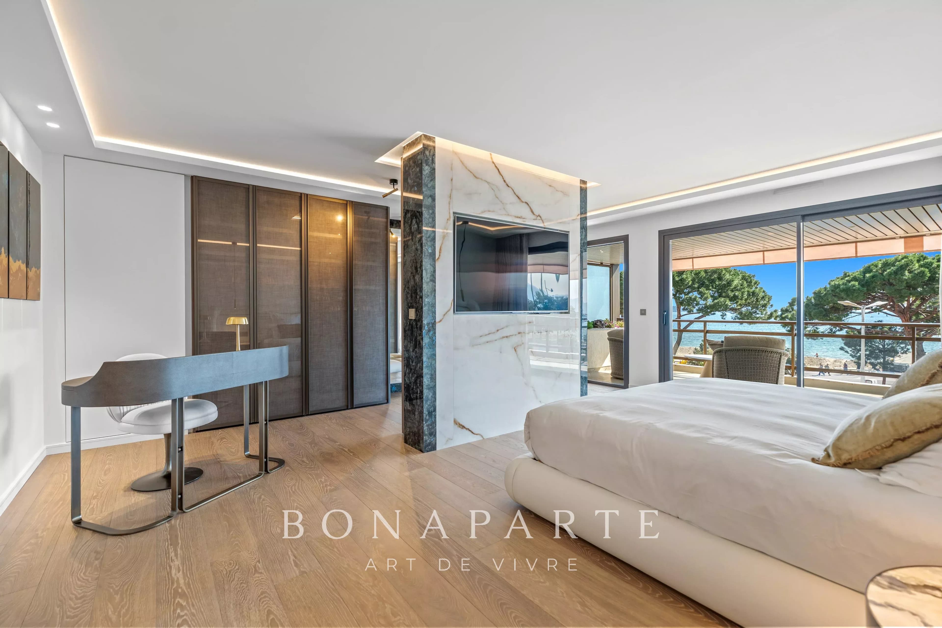 CANNES - Croisette - Appartement d'exception - Photo 6