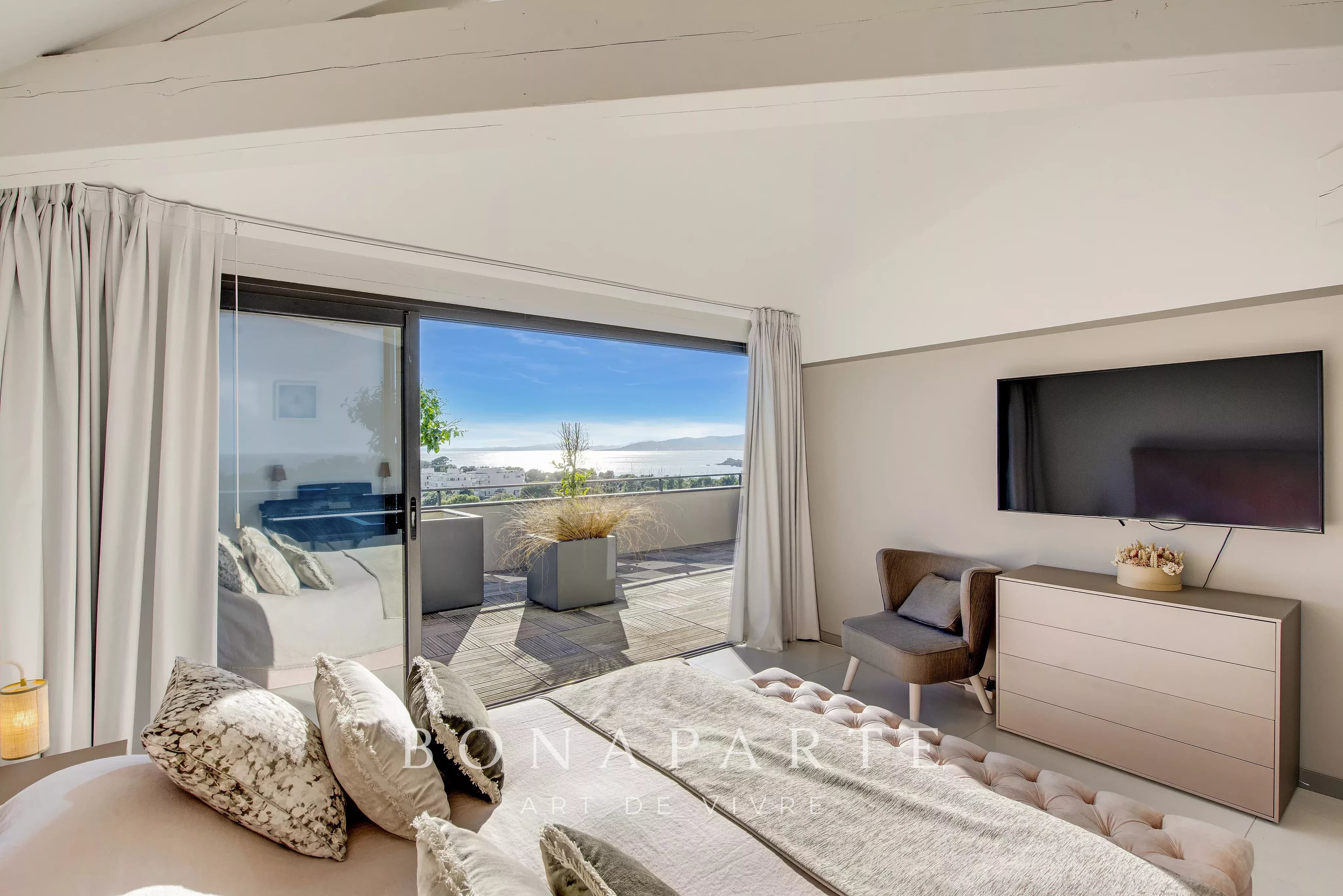 SAINT RAPHAEL / SANTA LUCIA - PROPRIÉTÉ ENTIÈREMENT RÉNOVÉE - VUE MER PANORAMIQUE - Photo 7