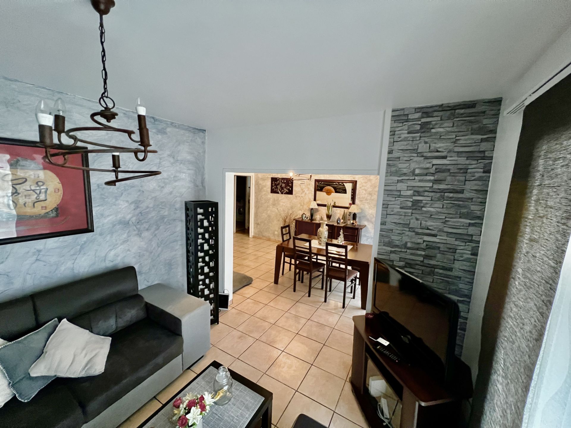 apartment 5 Rooms for sale on Toulon (83000)