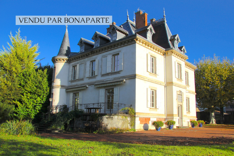 château 16 Pièces en vente sur Vinay (38470)