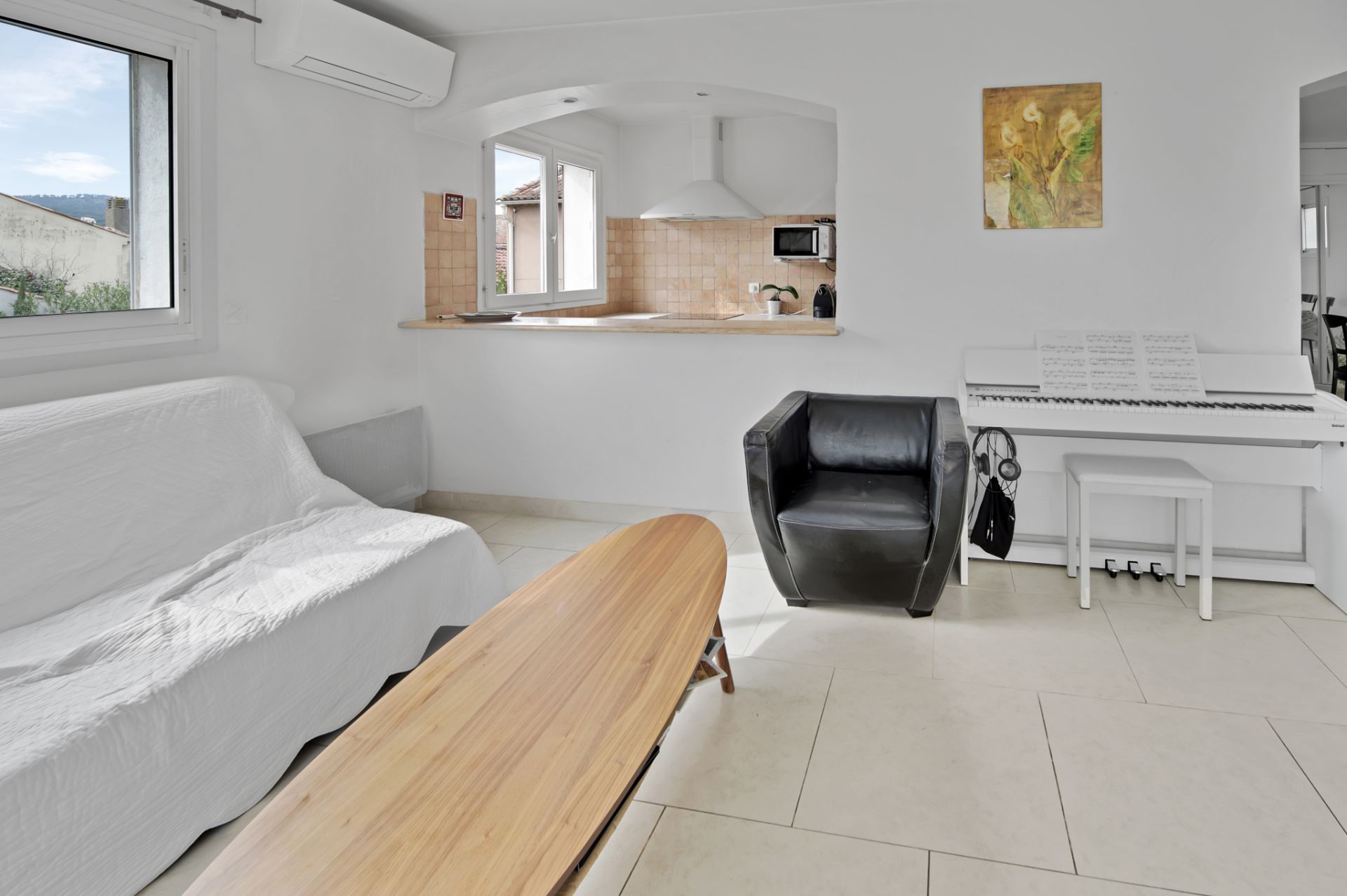 apartment 3 Rooms for sale on Sainte-Maxime (83120)