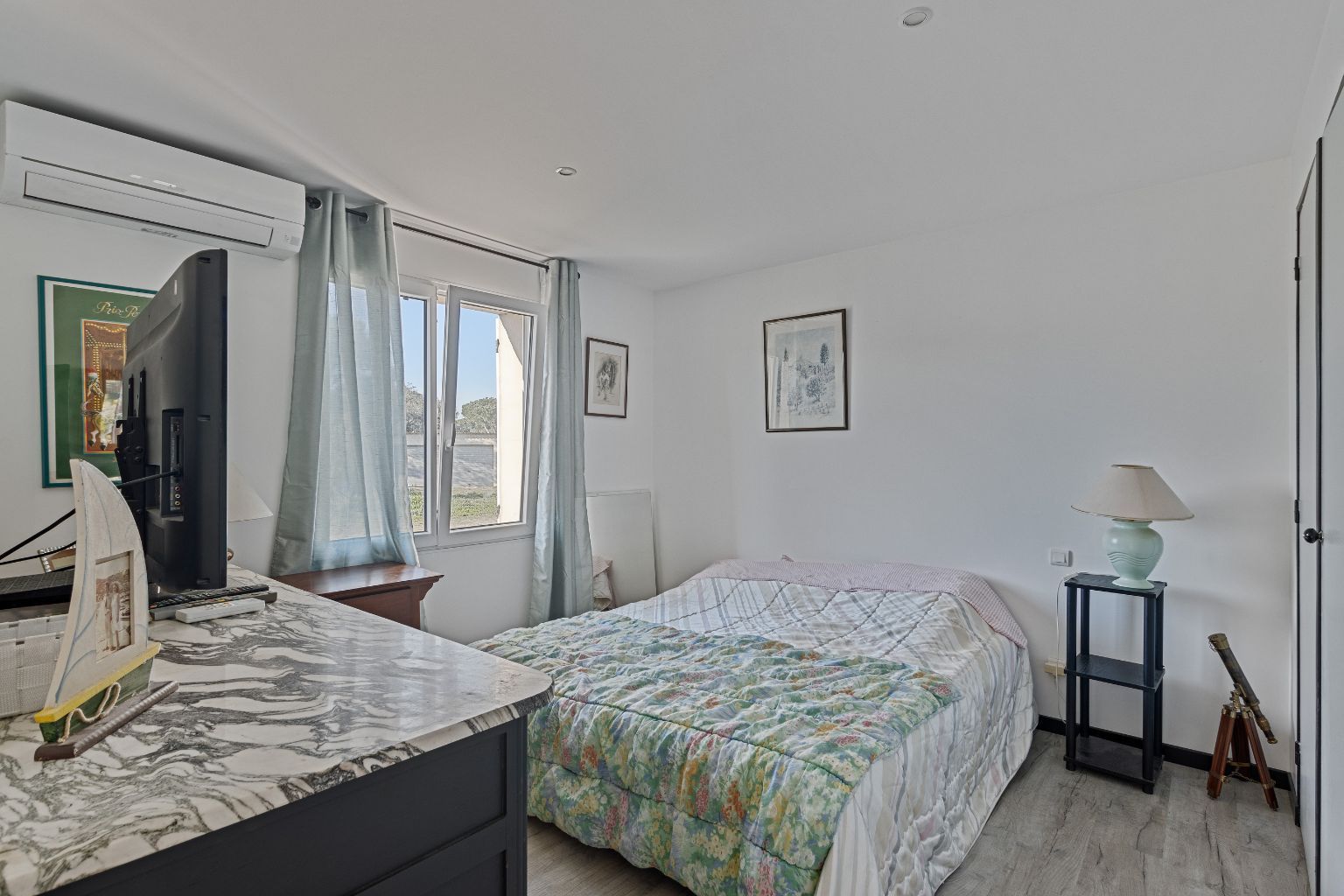 apartment 3 Rooms for sale on Sainte-Maxime (83120)