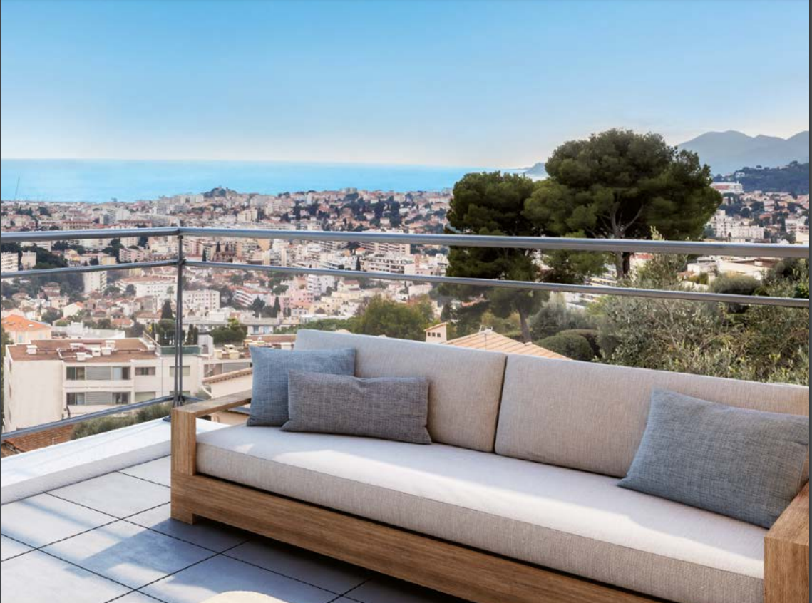 apartment 5 Rooms for sale on Cannes (06150)