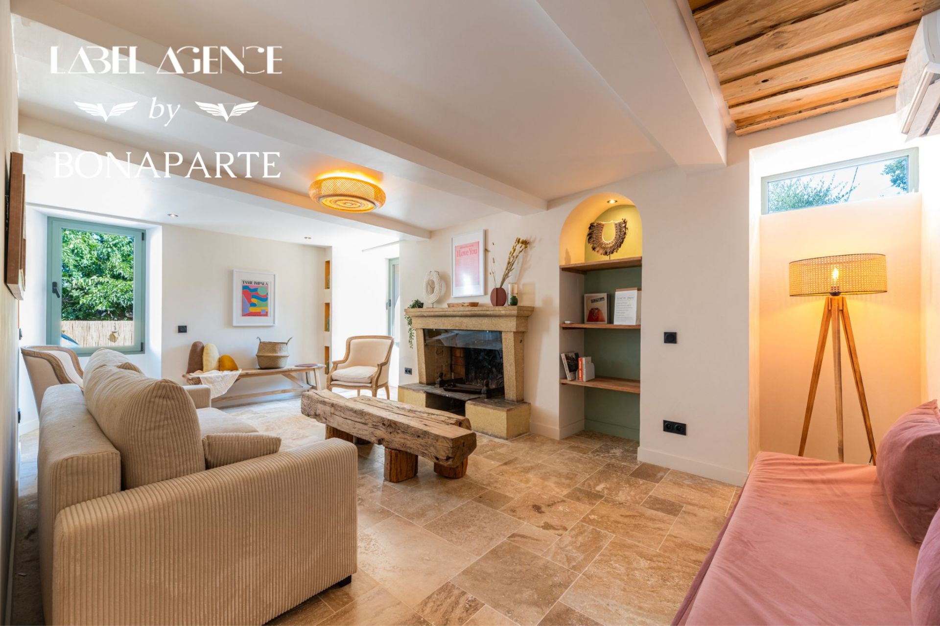 villa 7 Rooms for sale on Sainte-Maxime (83120)