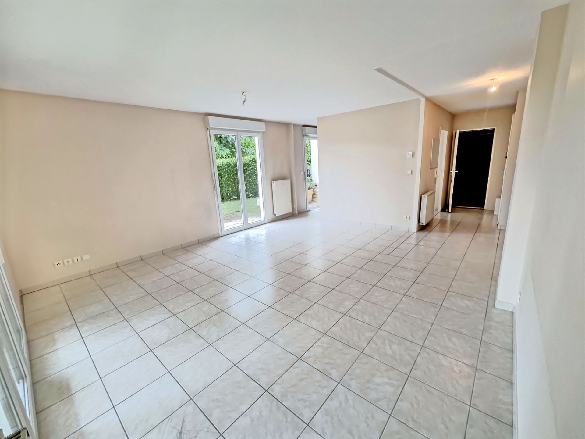 house 5 Rooms for sale on Montbonnot-Saint-Martin (38330)