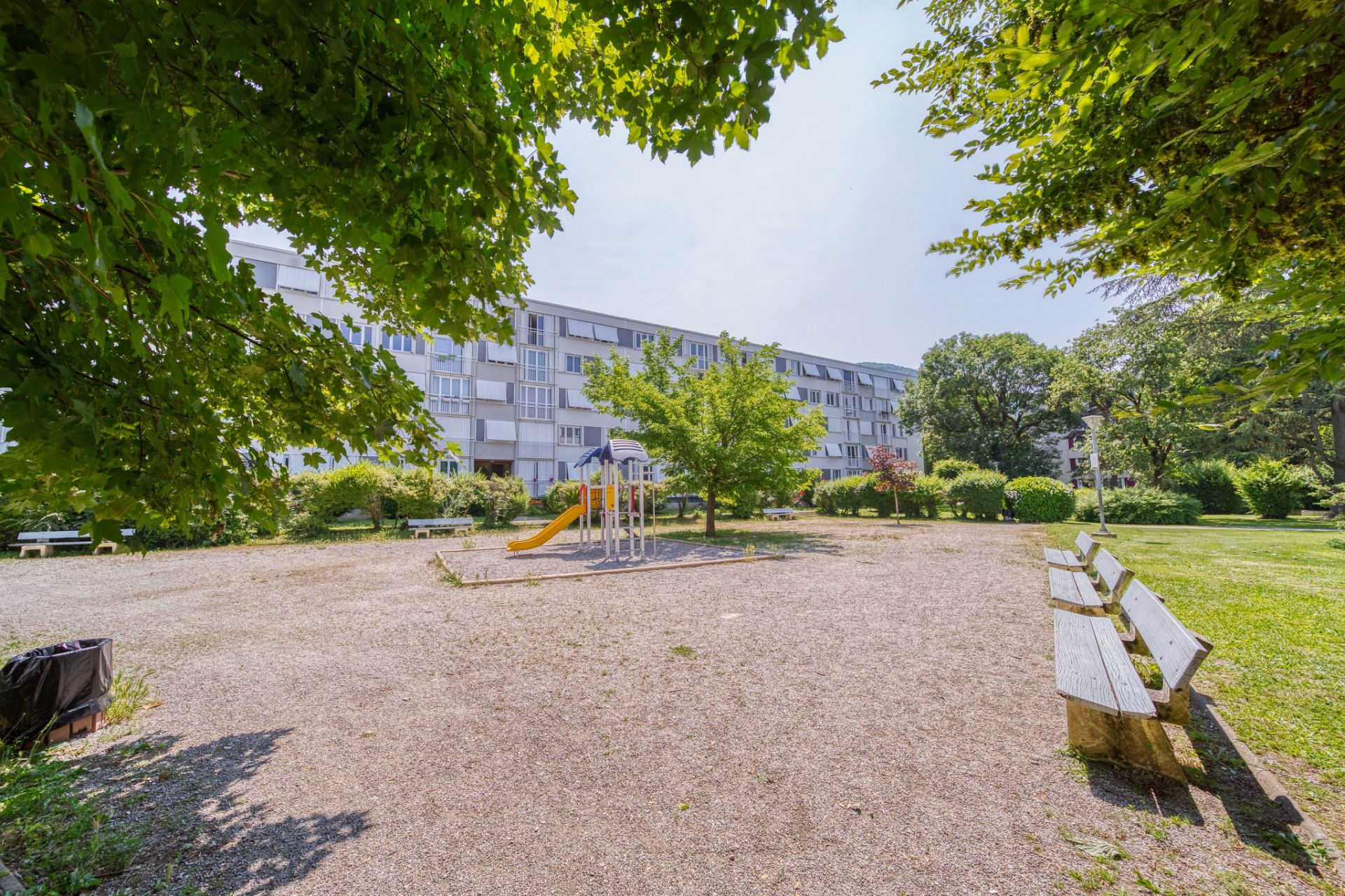 apartment 3 Rooms for sale on Saint-Martin-d'Hères (38400)