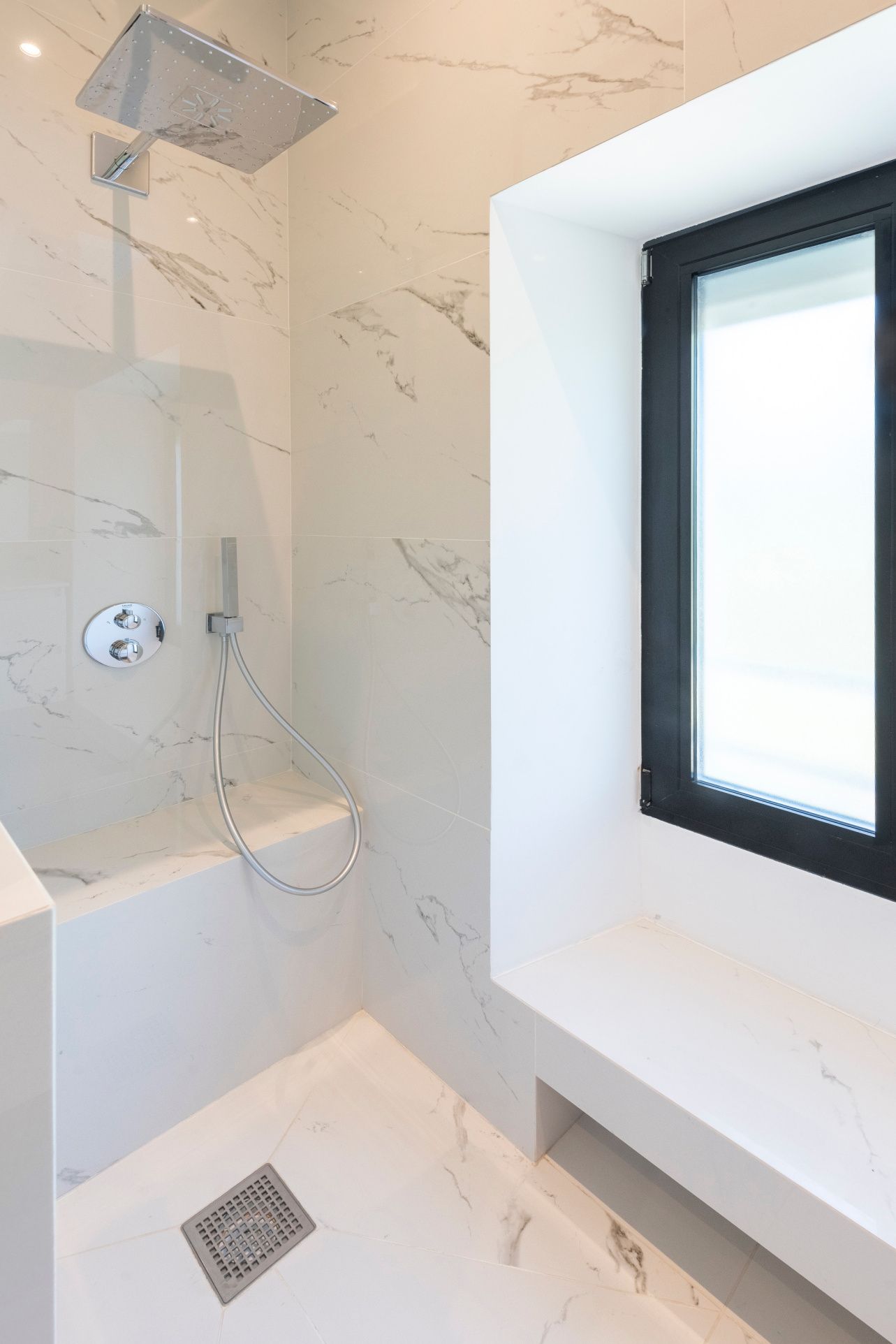 apartment 3 Rooms for sale on Sainte-Maxime (83120)