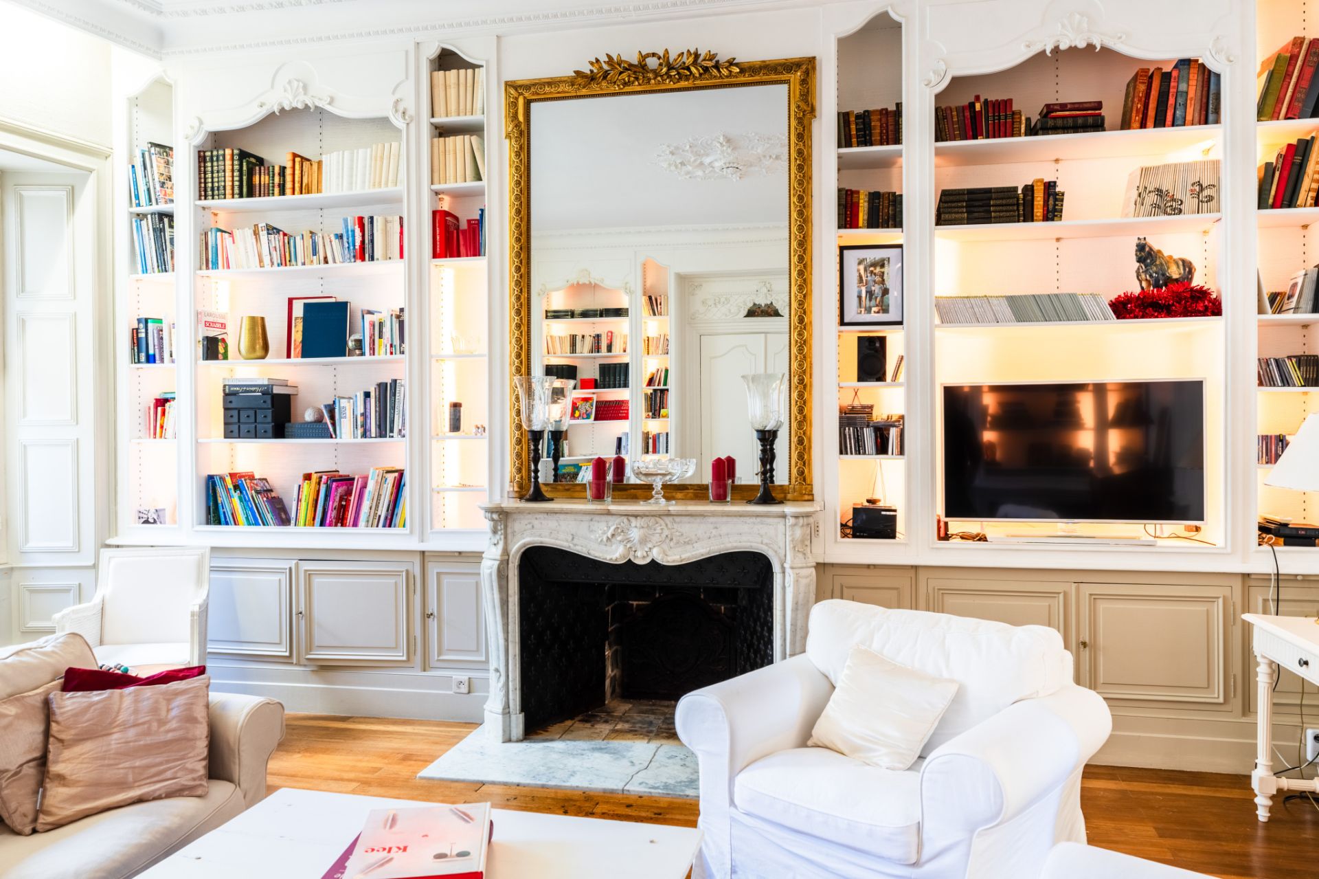 house 13 Rooms for sale on Niort (79000)