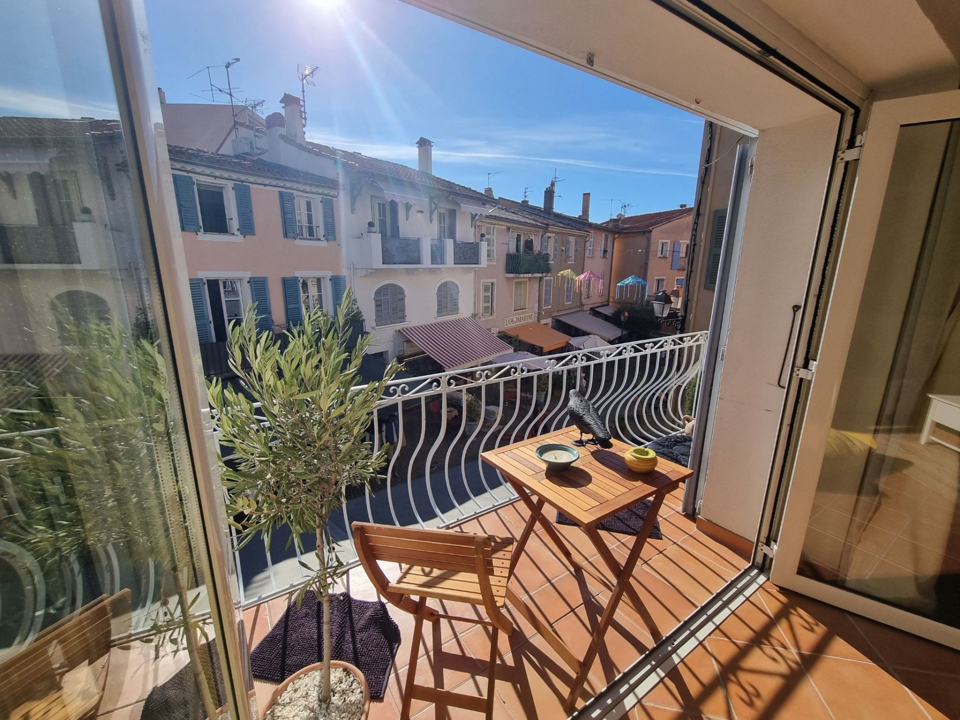 apartment 3 Rooms for sale on Sainte-Maxime (83120)