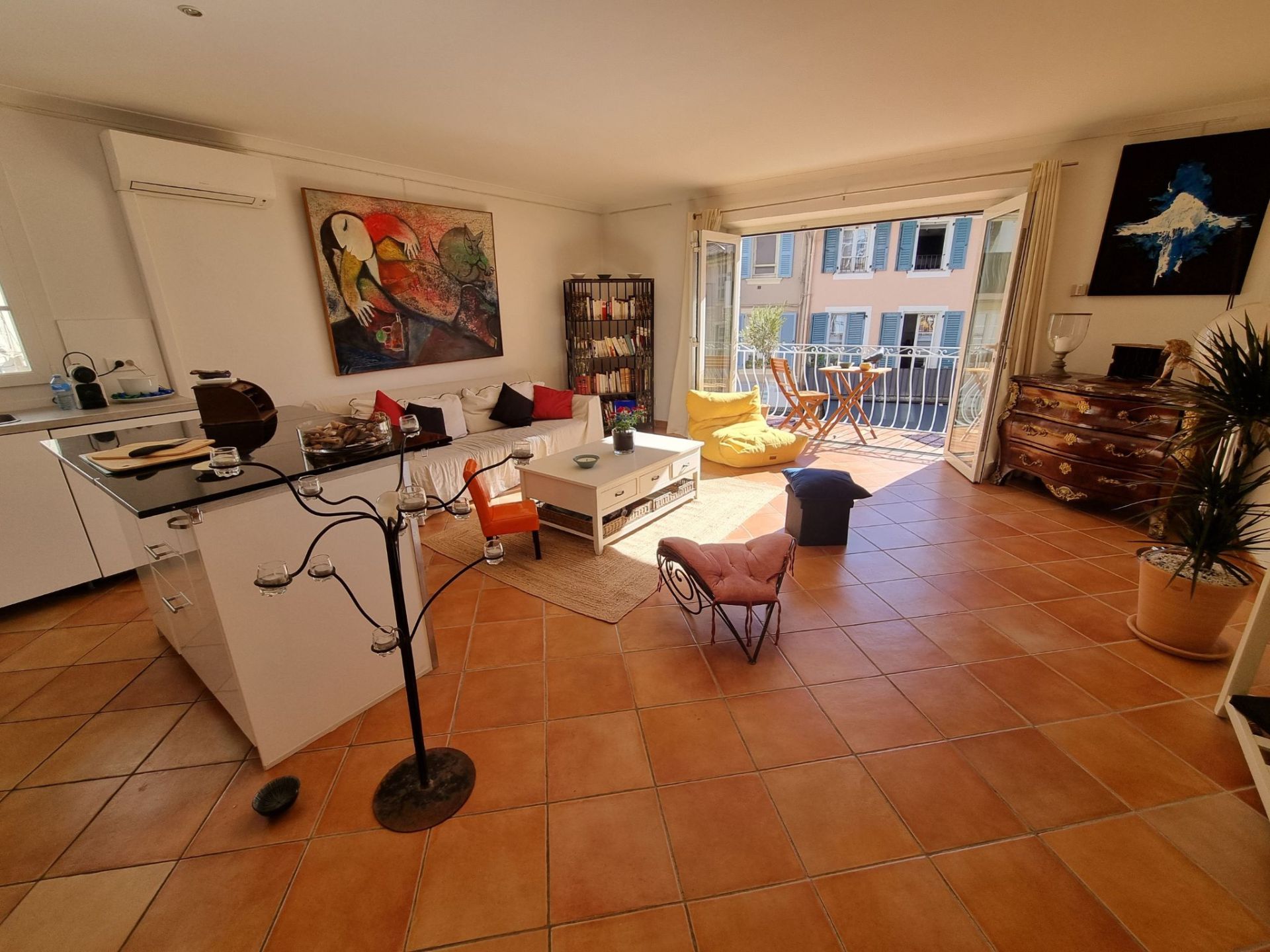 apartment 3 Rooms for sale on Sainte-Maxime (83120)