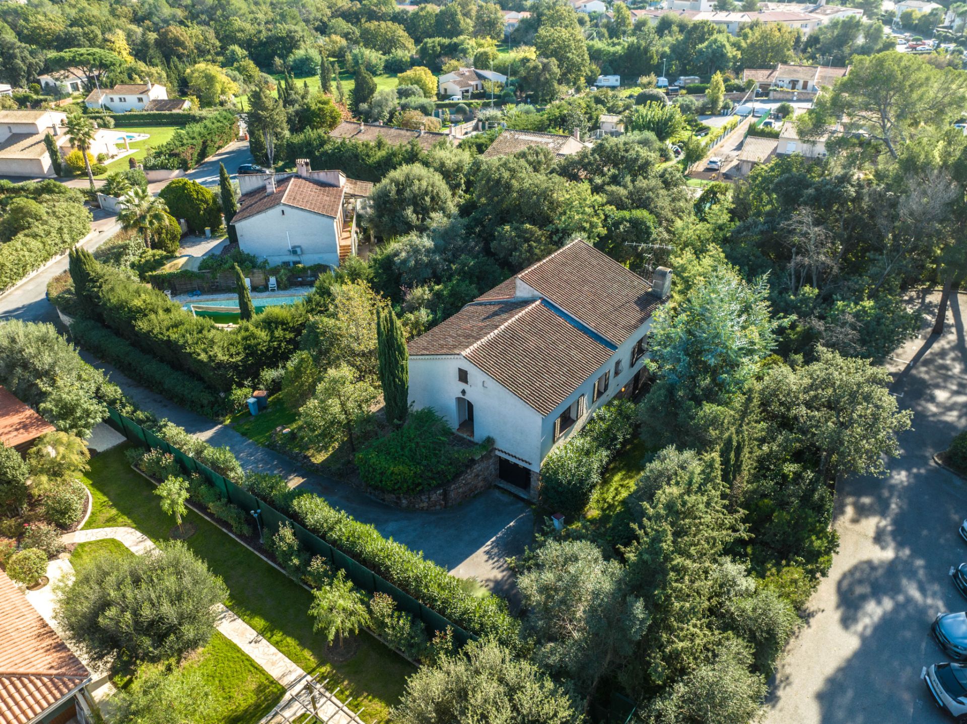villa 4 Rooms for sale on Saint-Raphaël (83700)