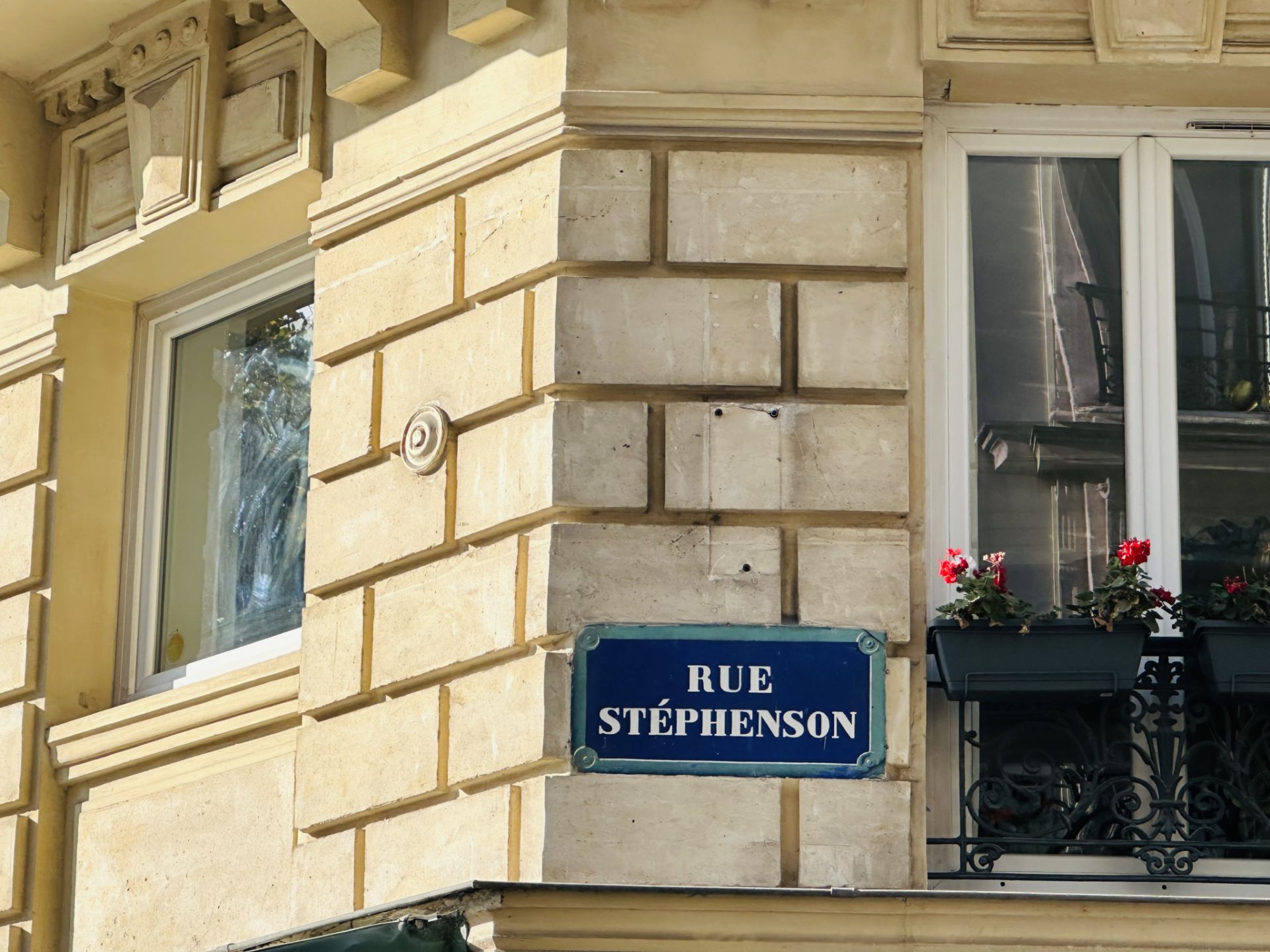 apartment 3 Rooms for sale on Paris (75018)